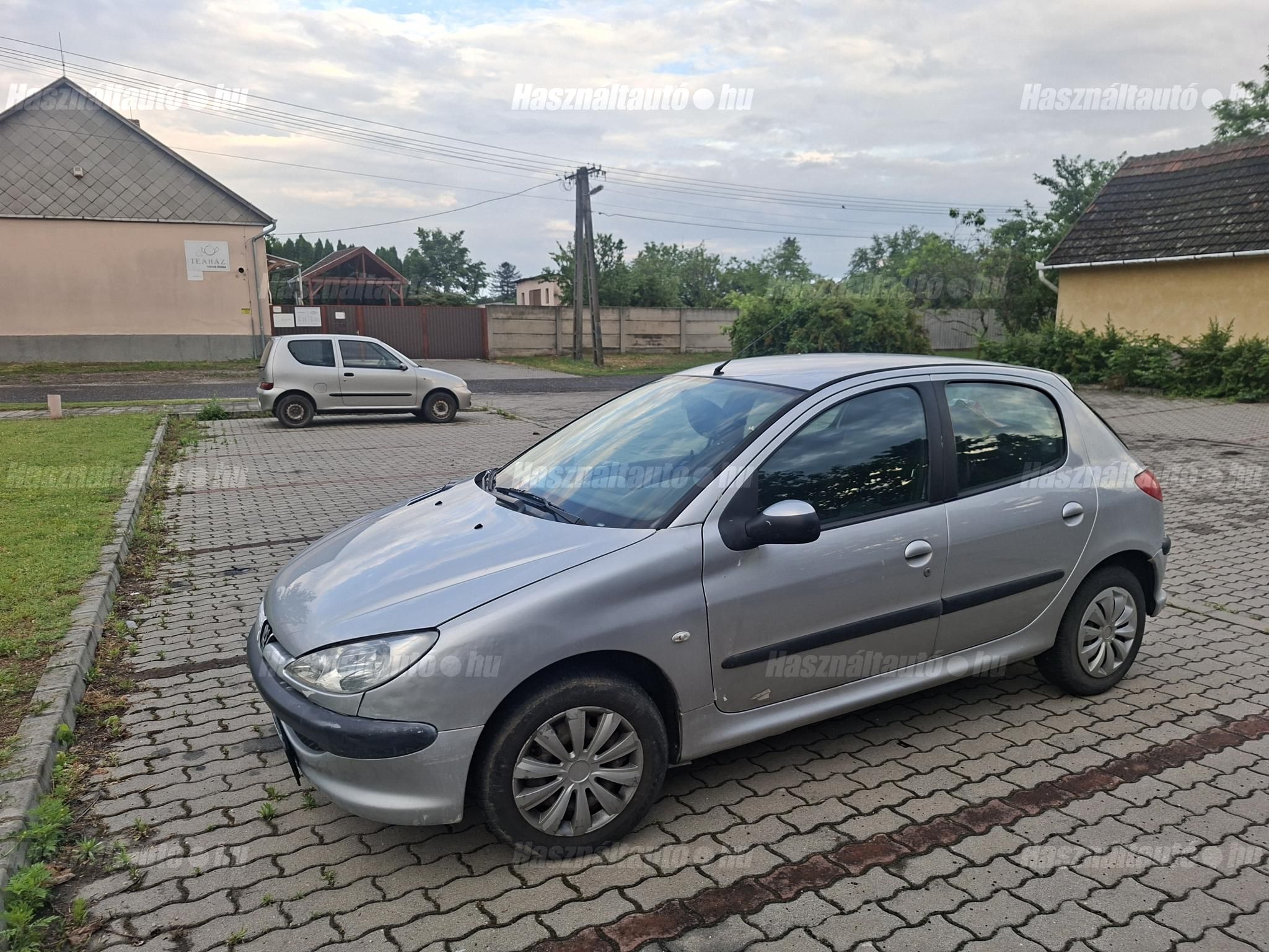 PEUGEOT 206 2005 - 1