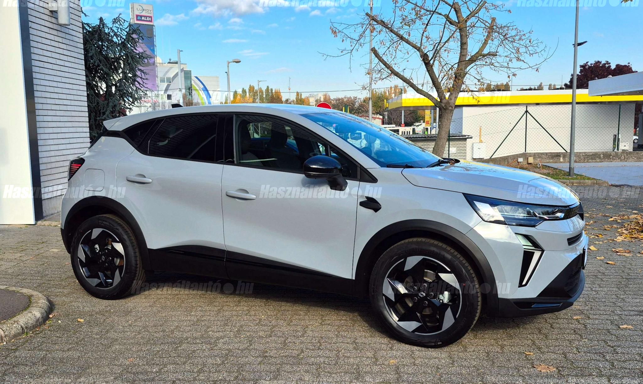 RENAULT CAPTUR 2025 - 1