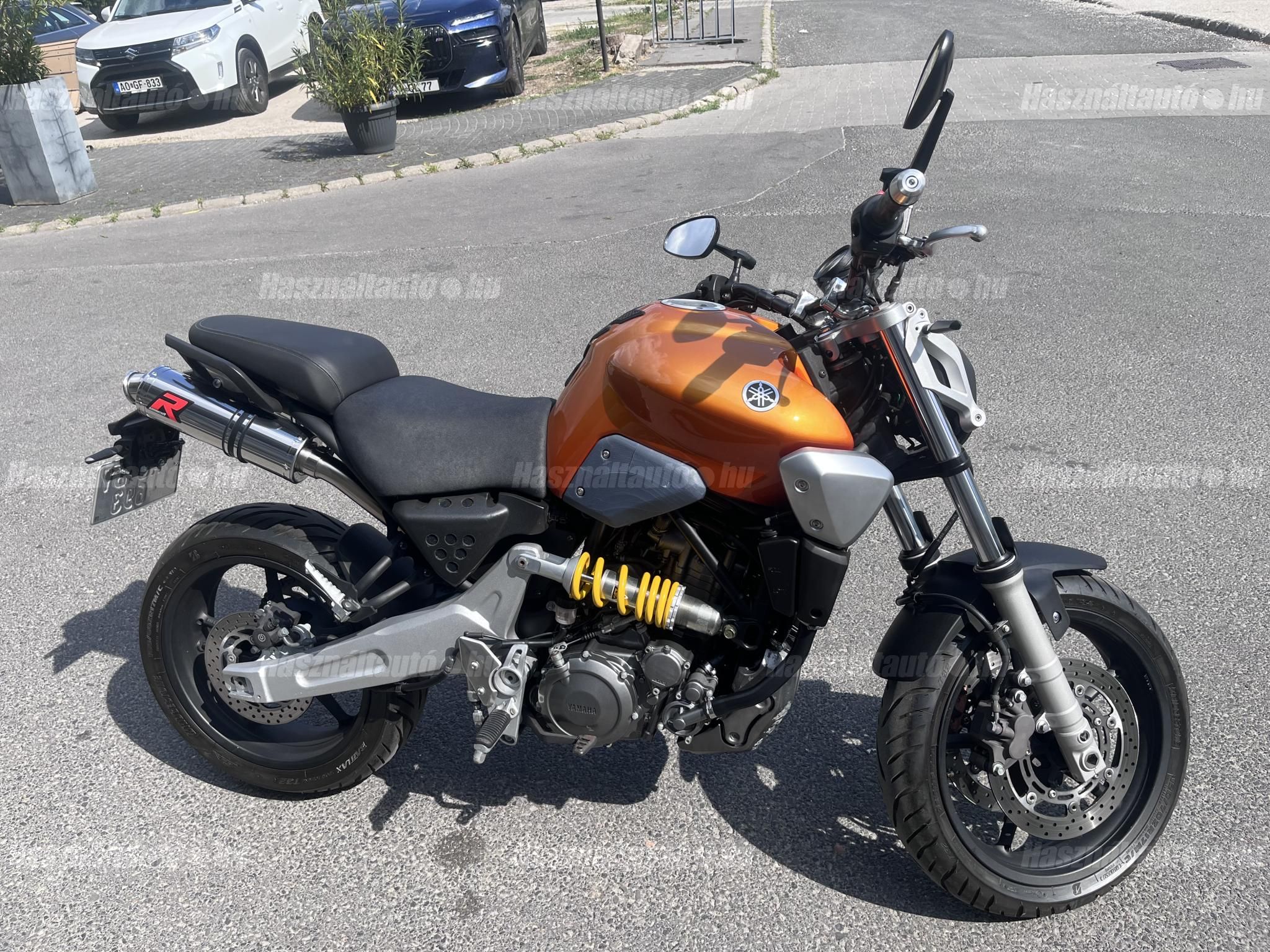 YAMAHA MT-03 2006/6 - 1