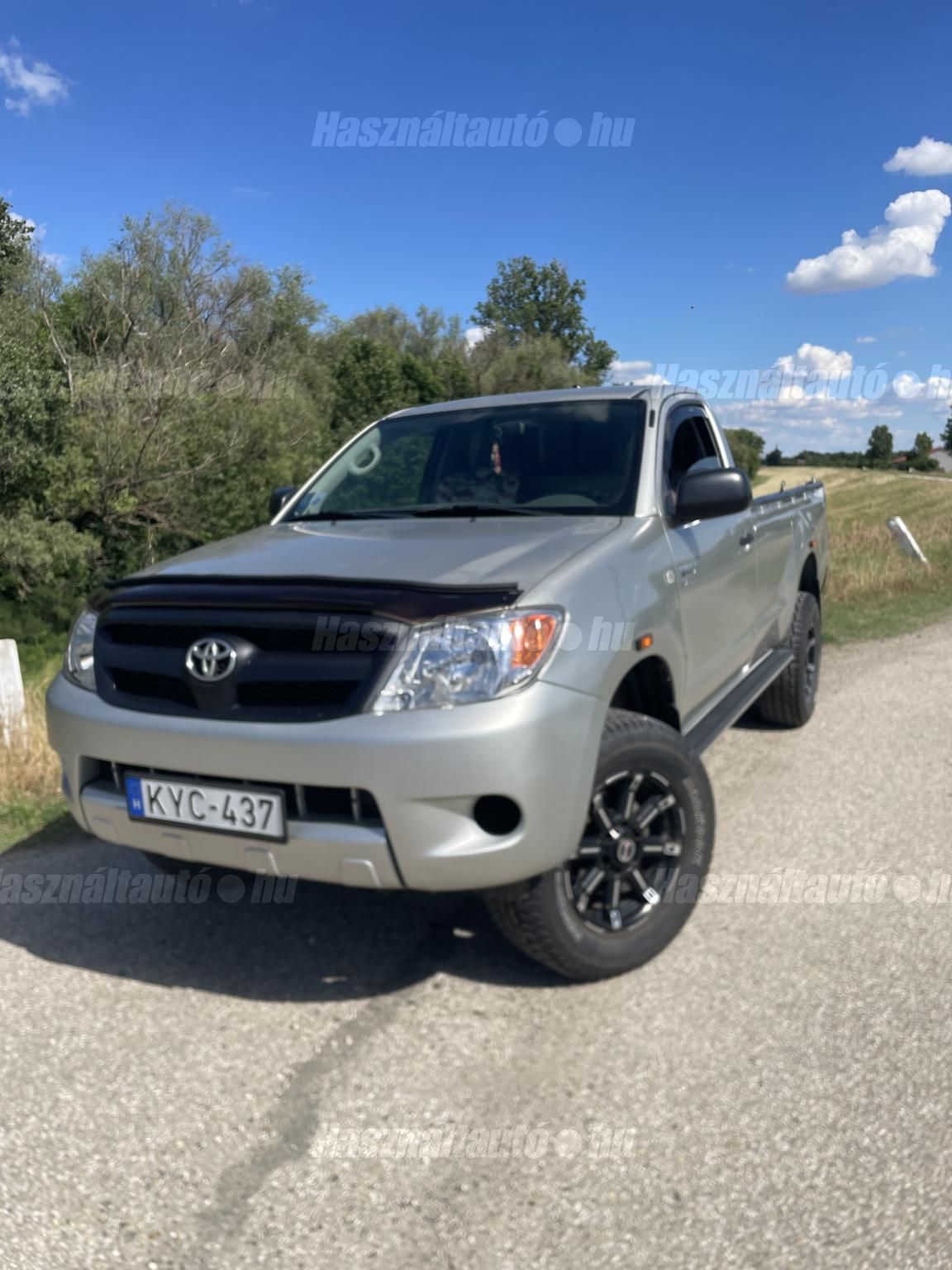 TOYOTA HILUX 2007/9 - 1