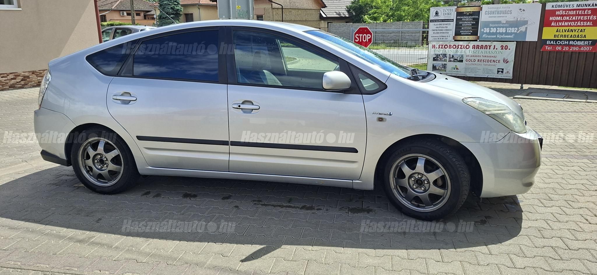 TOYOTA PRIUS 2006/4 - 1