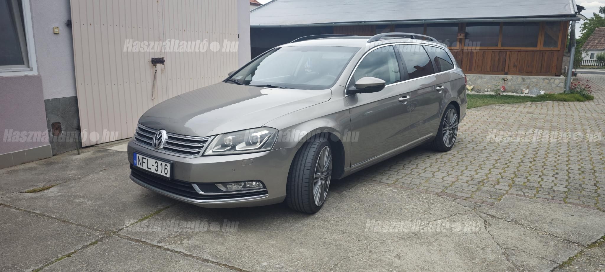 VOLKSWAGEN PASSAT VII 2012/6 - 1