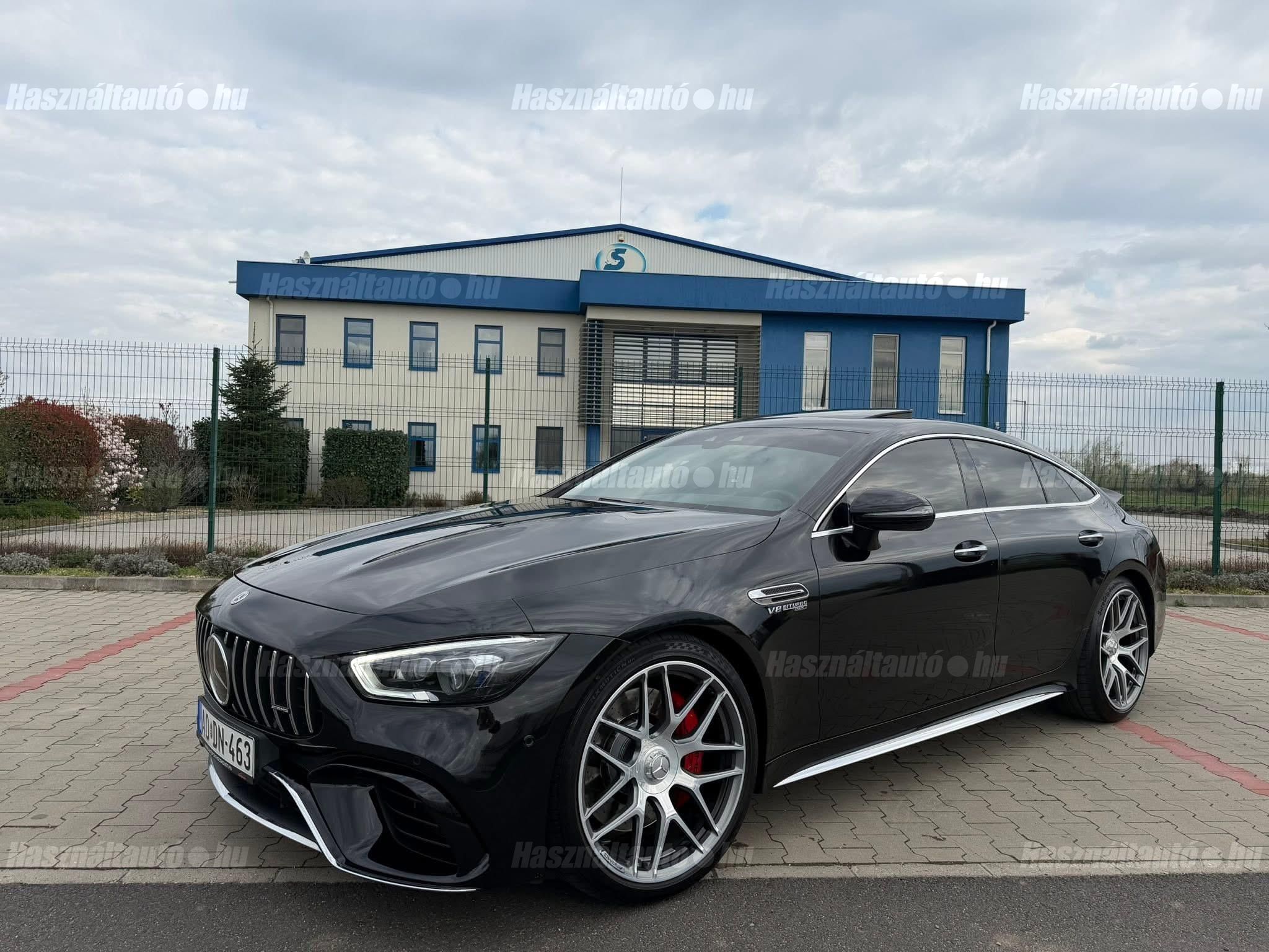 MERCEDES-AMG GT 2019/10 - 1