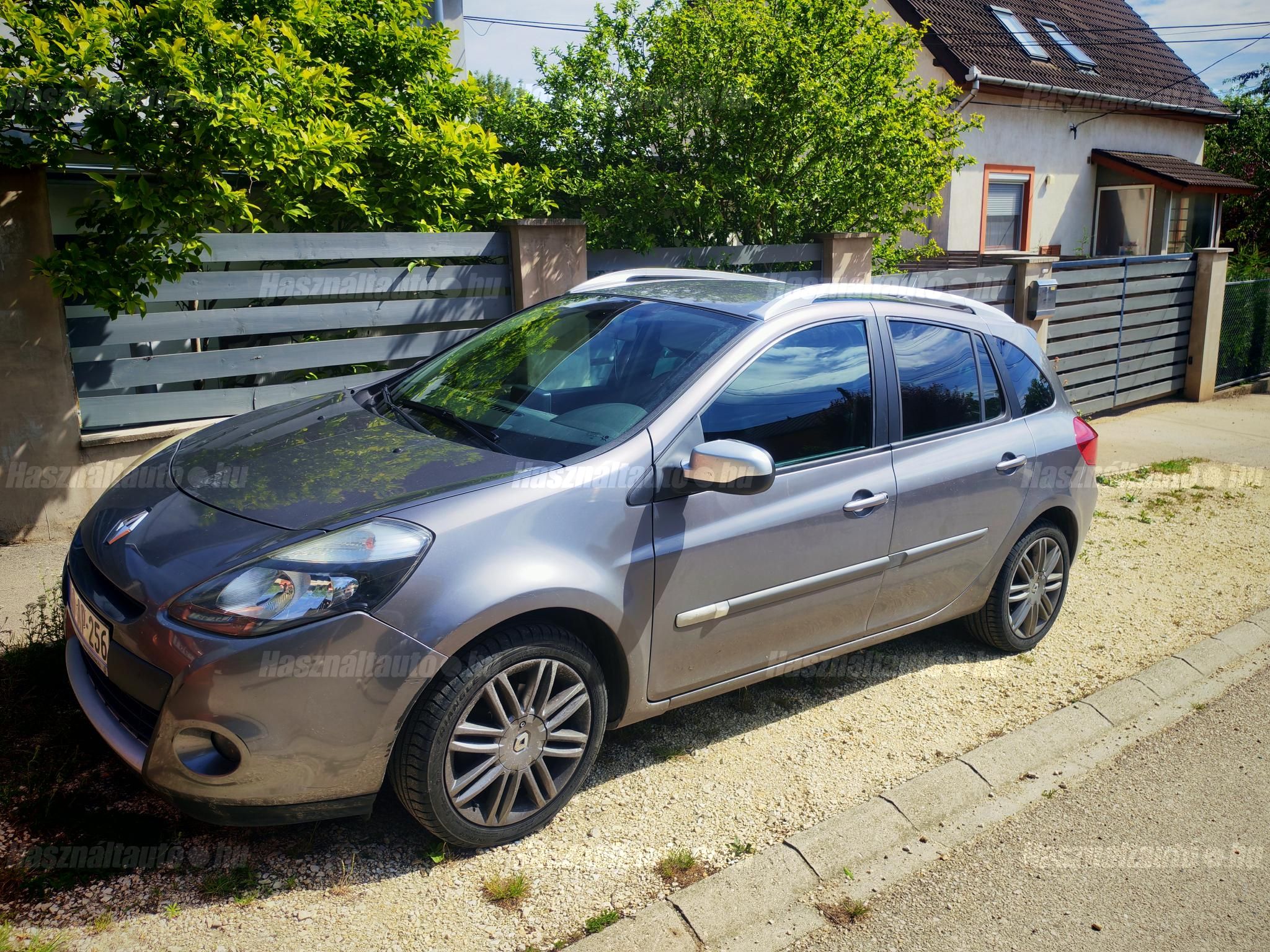RENAULT CLIO 2012/7 - 1