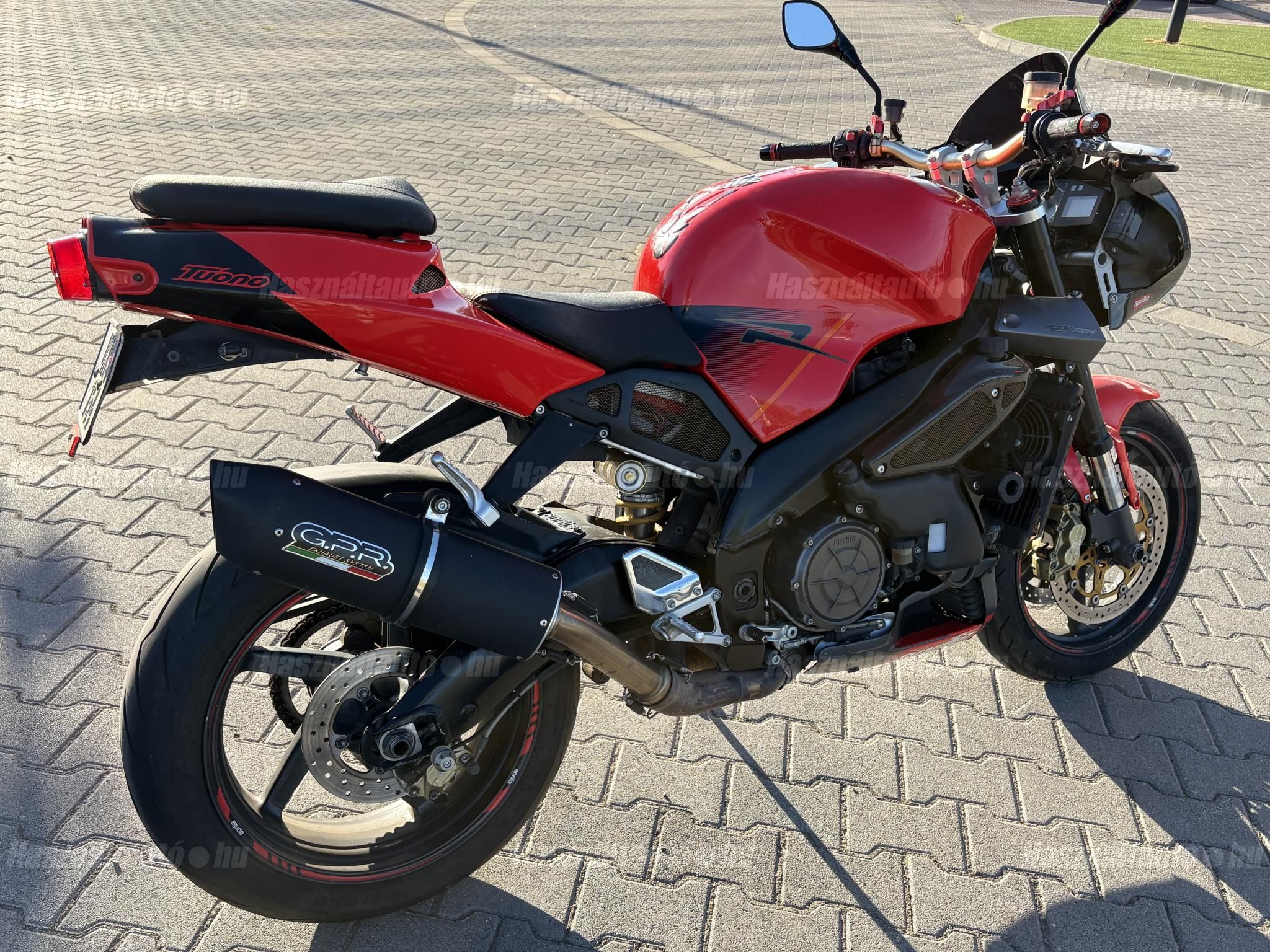 APRILIA TUONO 1000 2004/10 - 1
