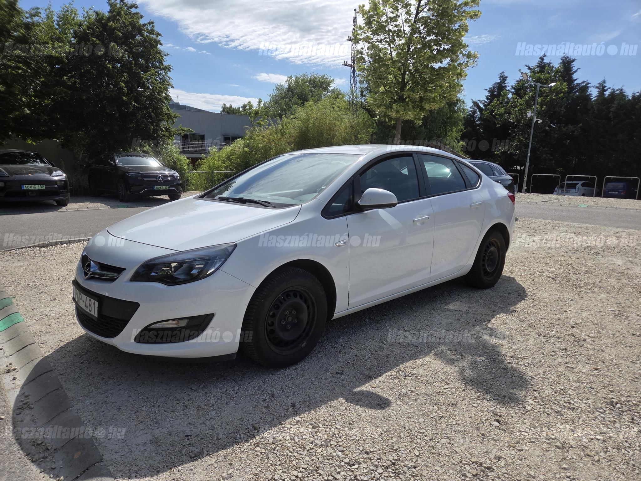 OPEL ASTRA J 2017/10 - 1