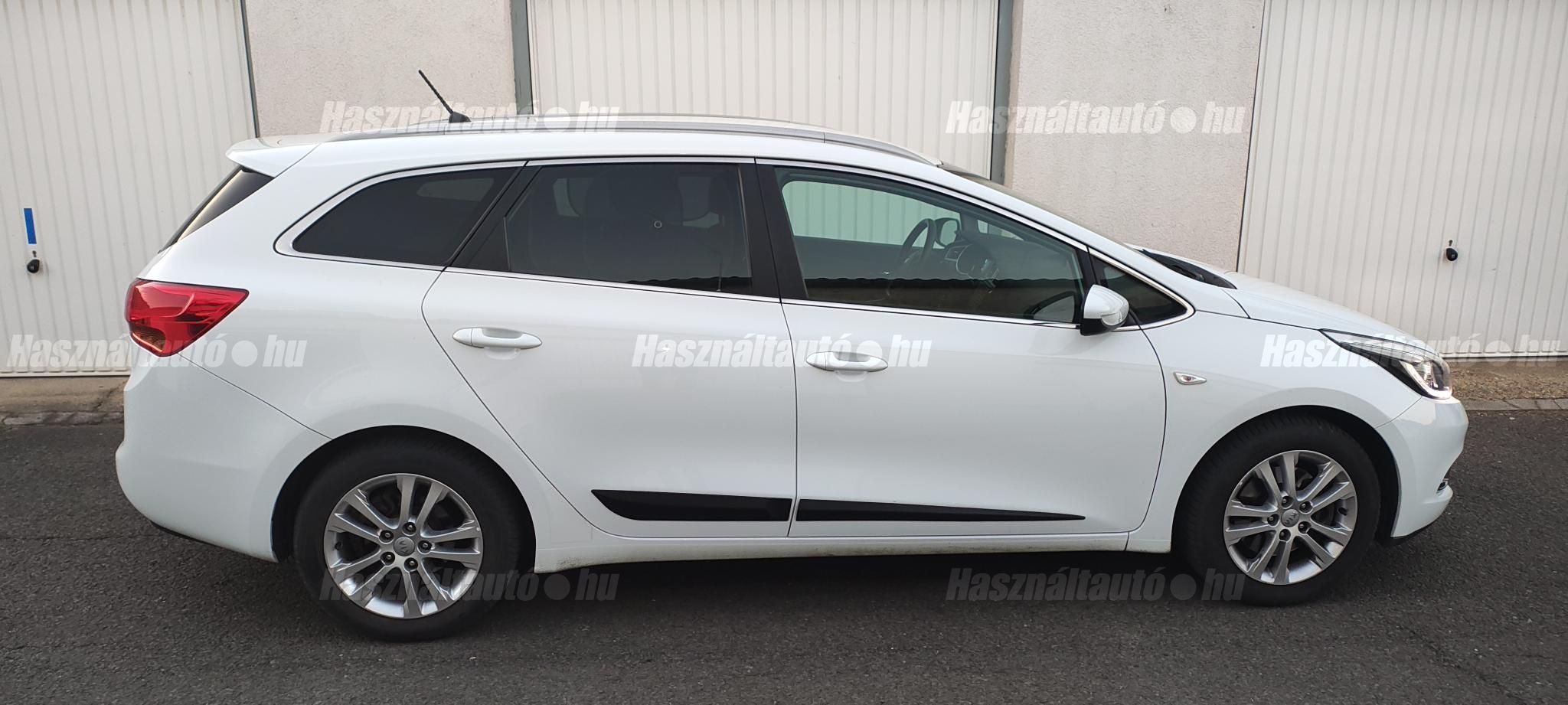 KIA CEE'D 2014/1 - 1