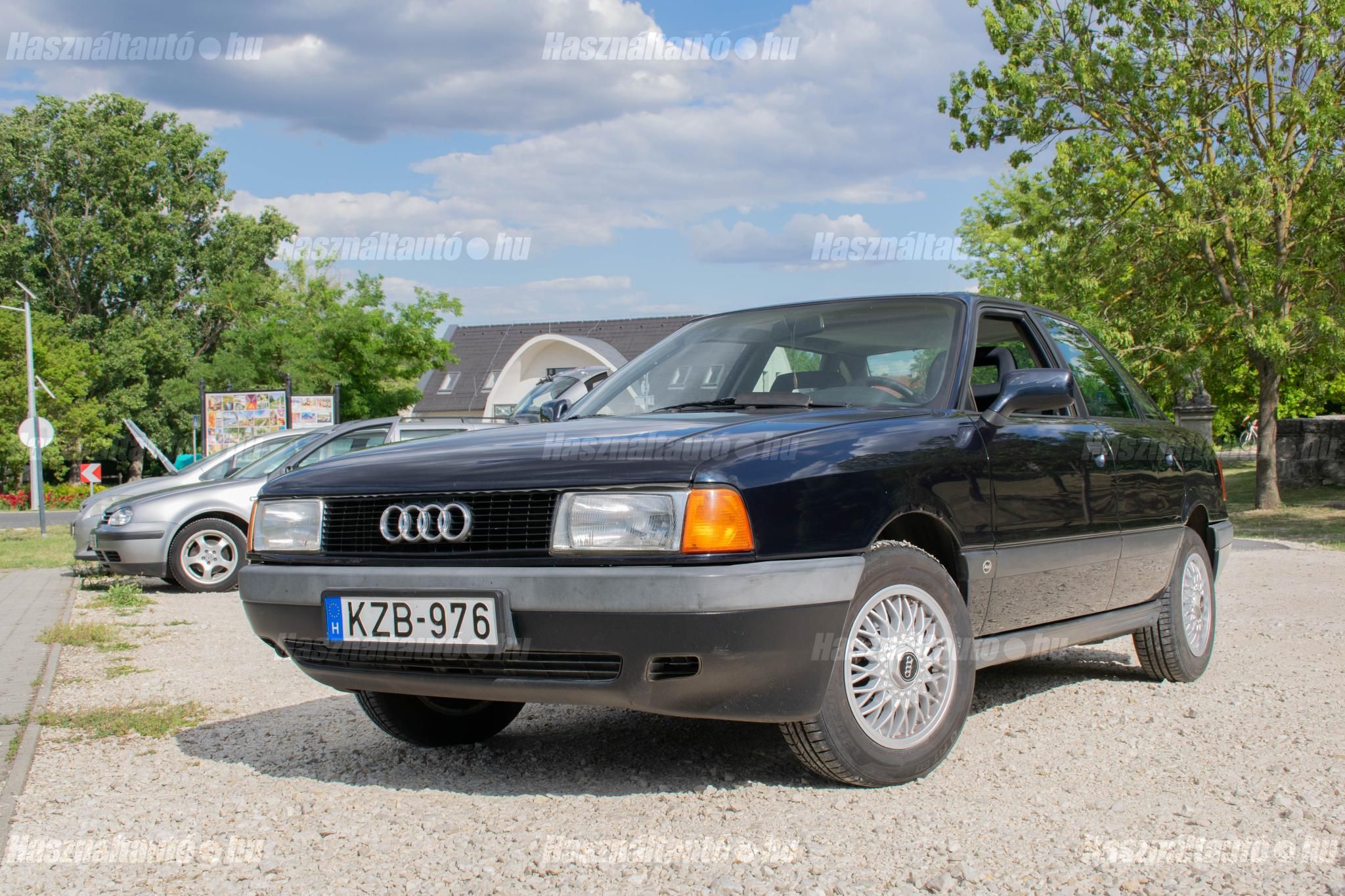 AUDI 80 1990/8 - 1