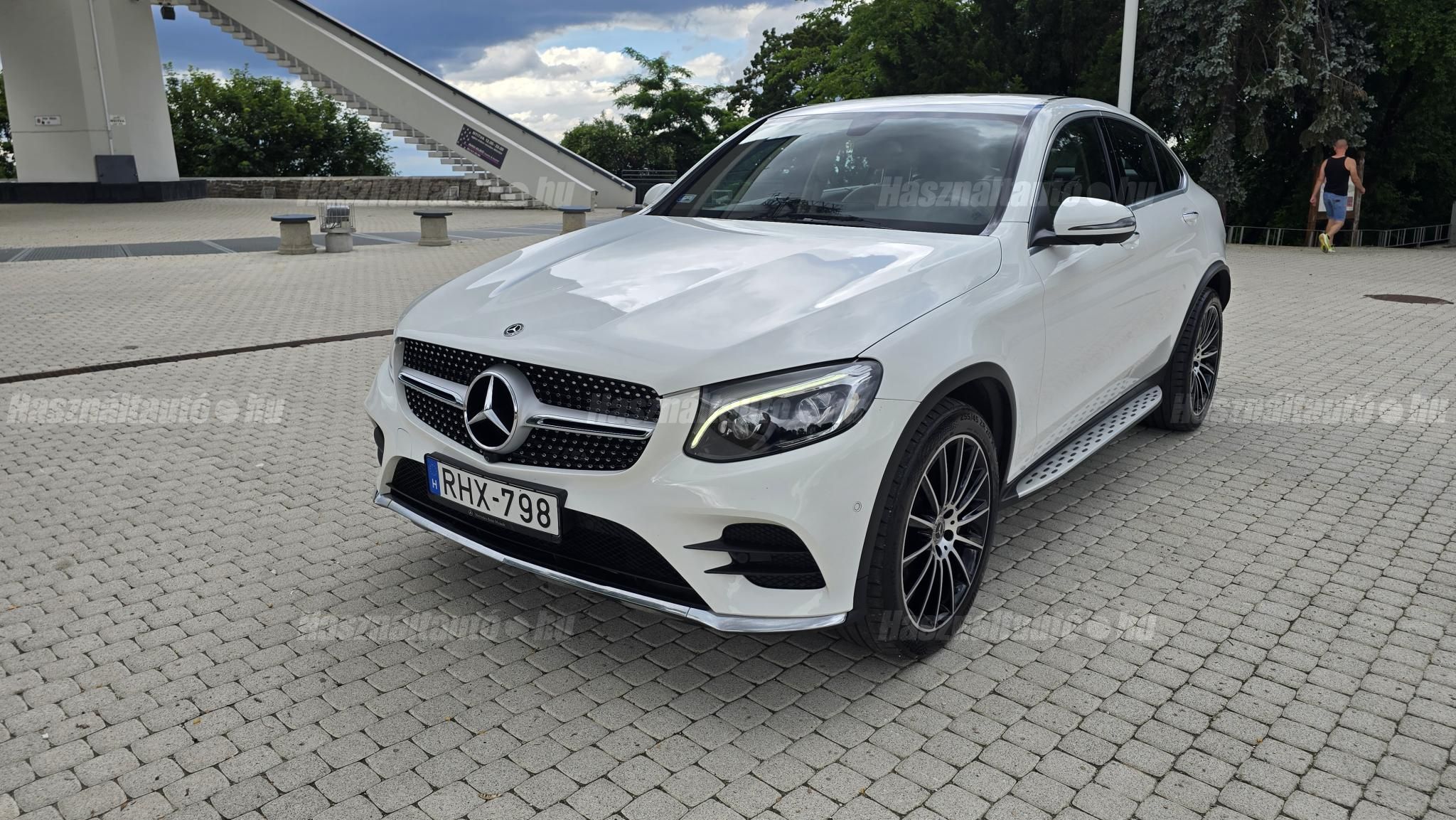 MERCEDES-BENZ GLC 250 2019/2 - 1
