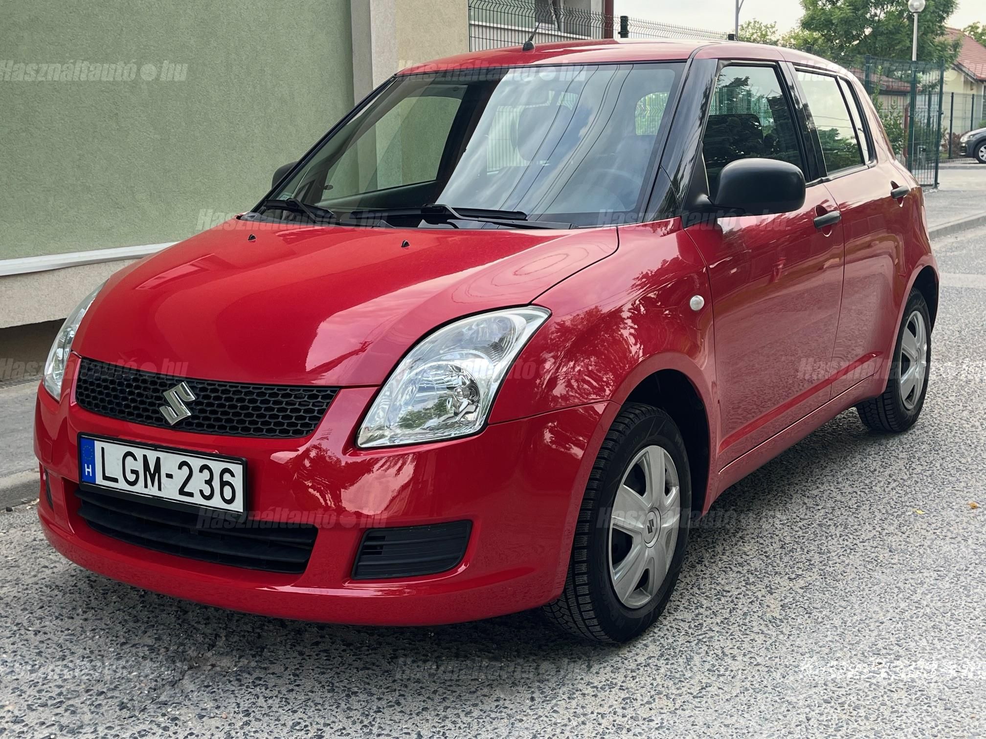 SUZUKI SWIFT 2008/8 - 1