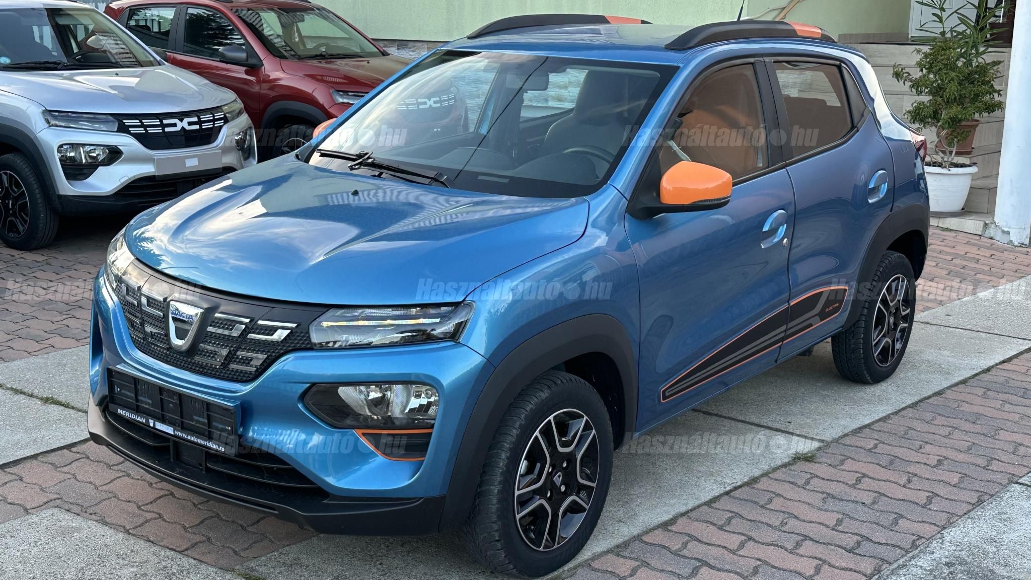 DACIA SPRING 2022/1 - 1