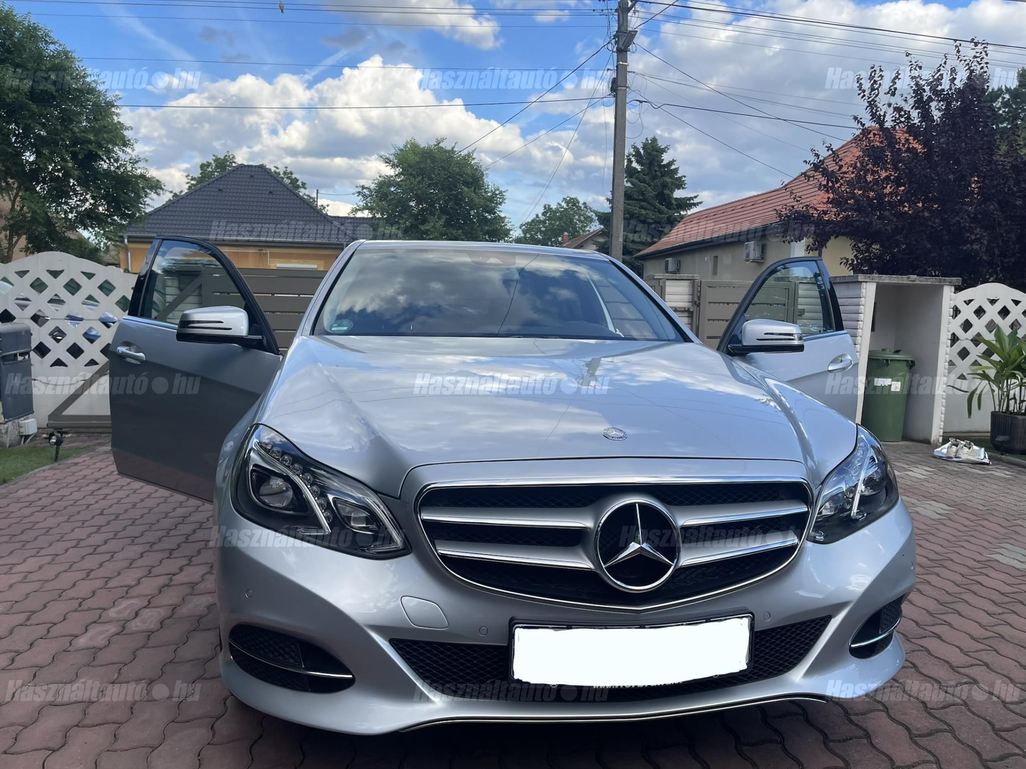 MERCEDES-BENZ E 220 2014/6 - 1