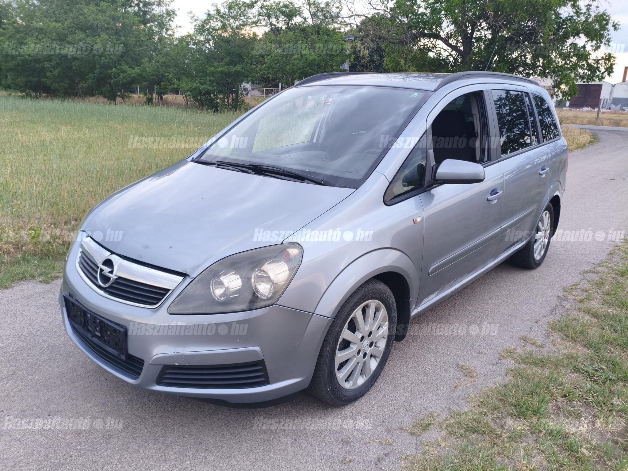OPEL ZAFIRA B 2005 - 1