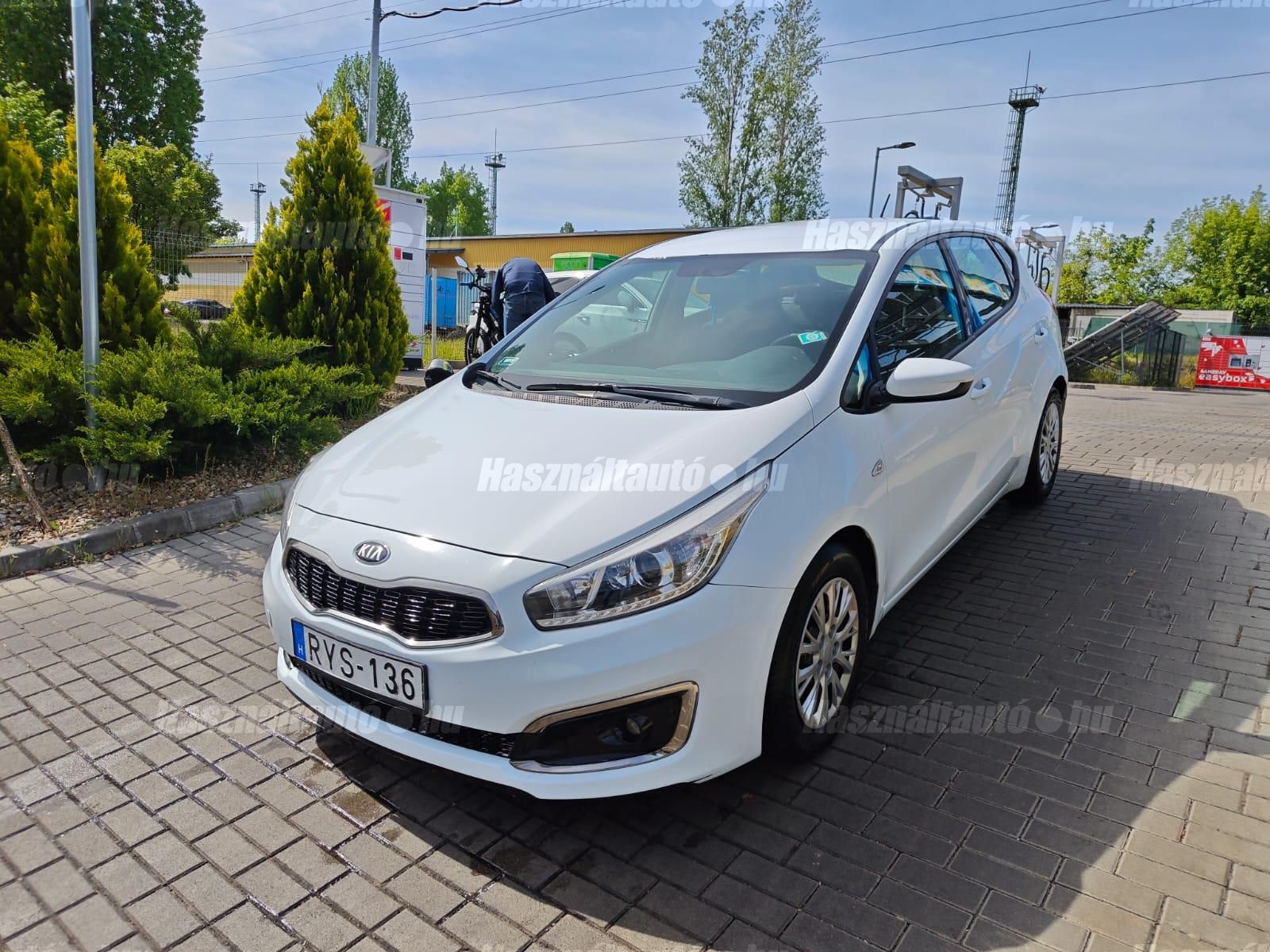 KIA CEE'D 2017/8 - 1