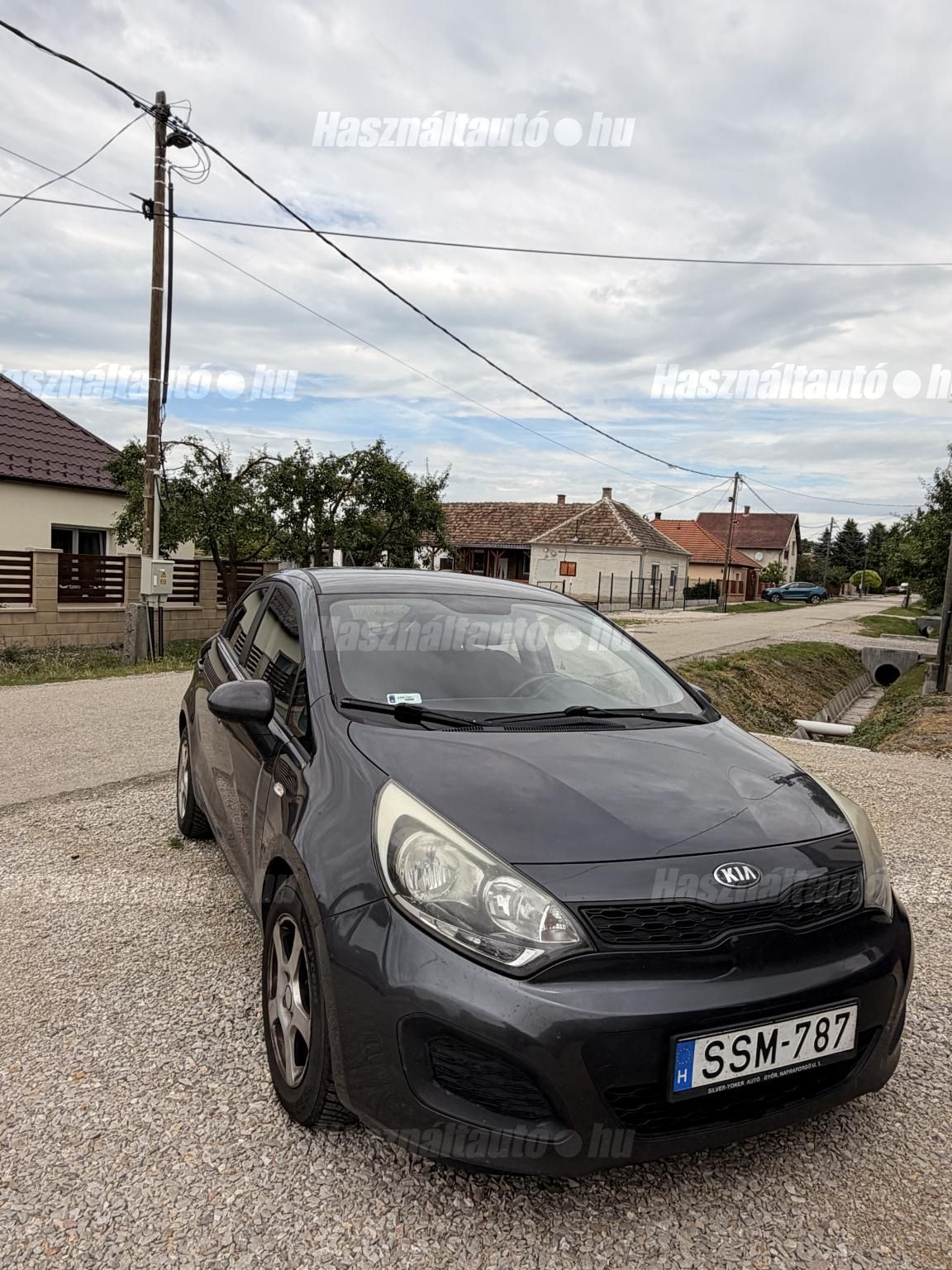 KIA RIO 2013/6 - 1