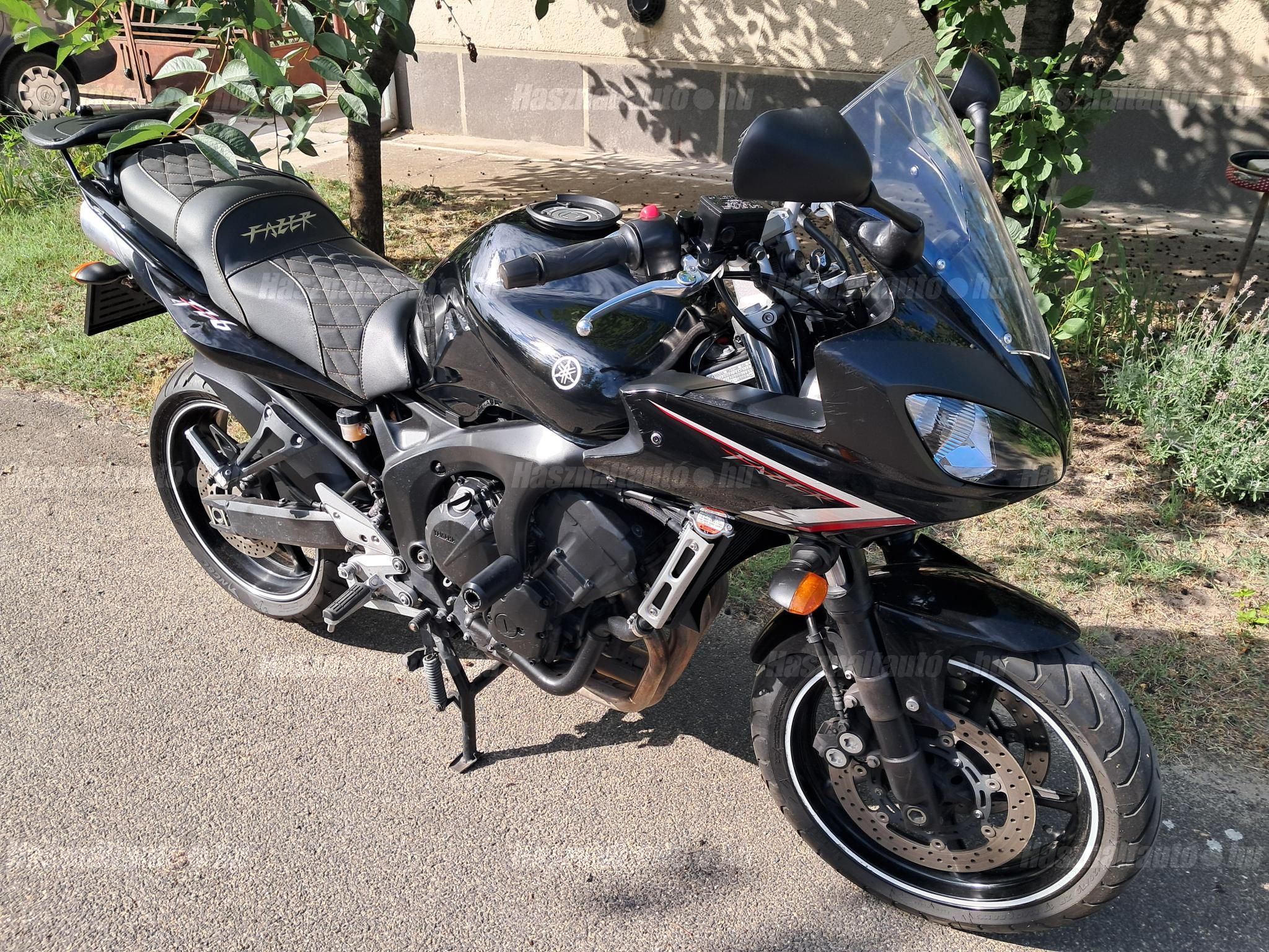 YAMAHA FZ6-S (FAZER) 2008/6 - 1