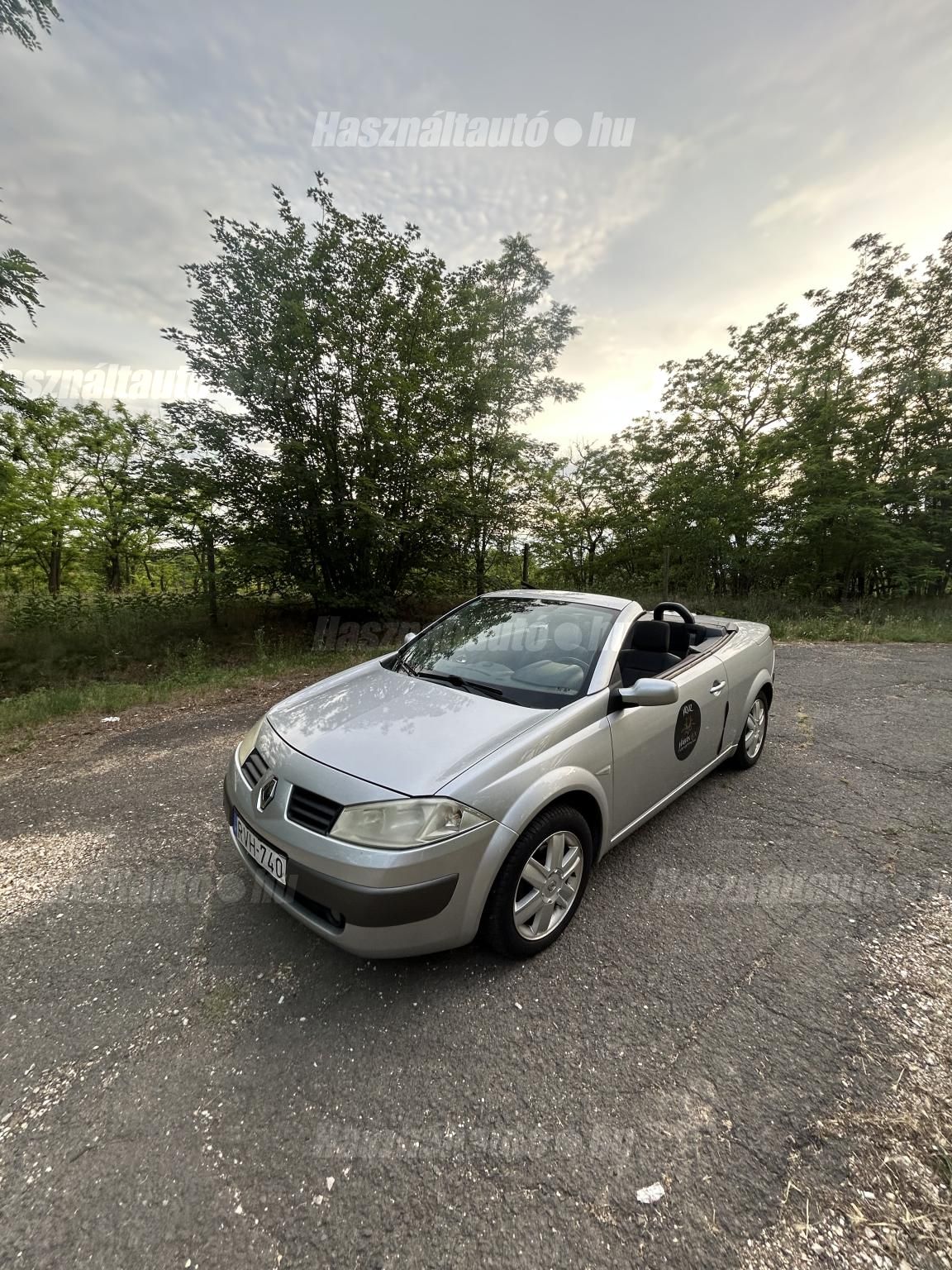 RENAULT MEGANE 2005/6 - 1