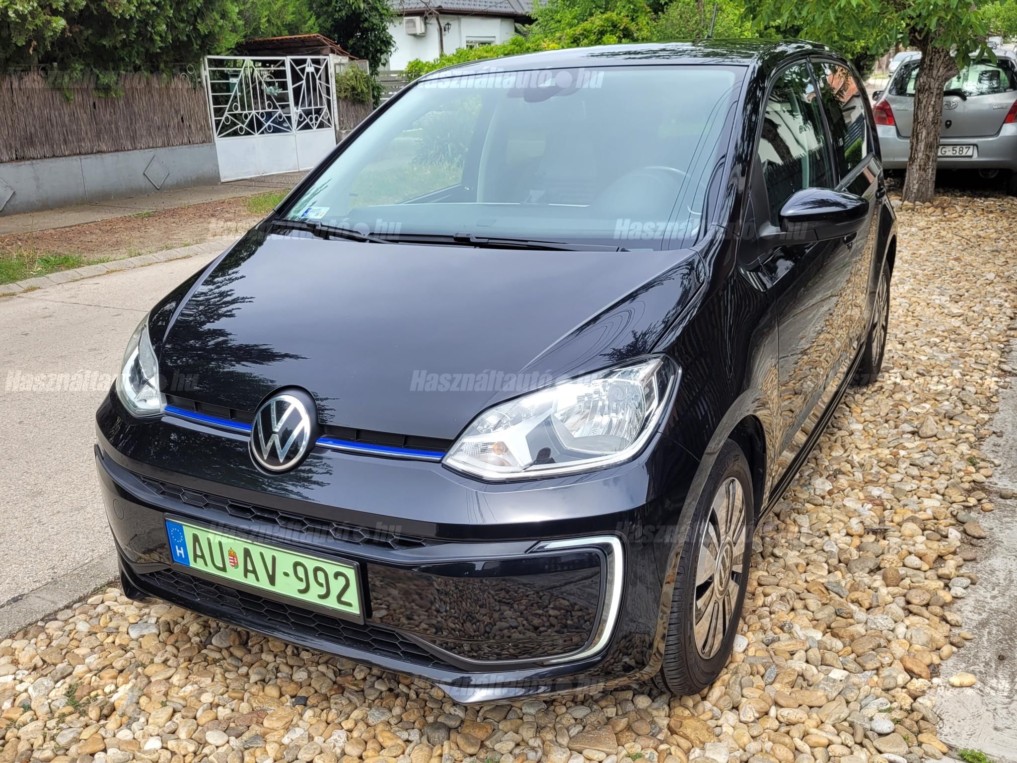 VOLKSWAGEN UP 2021/11 - 1