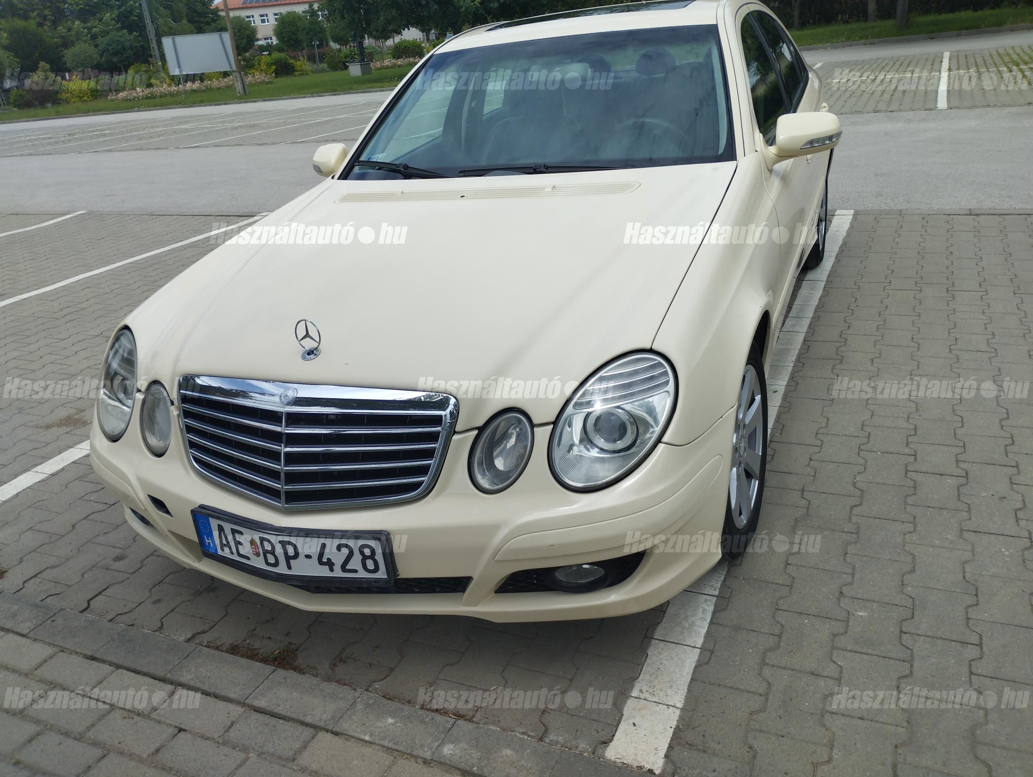 MERCEDES-BENZ E 200 2007/1 - 1