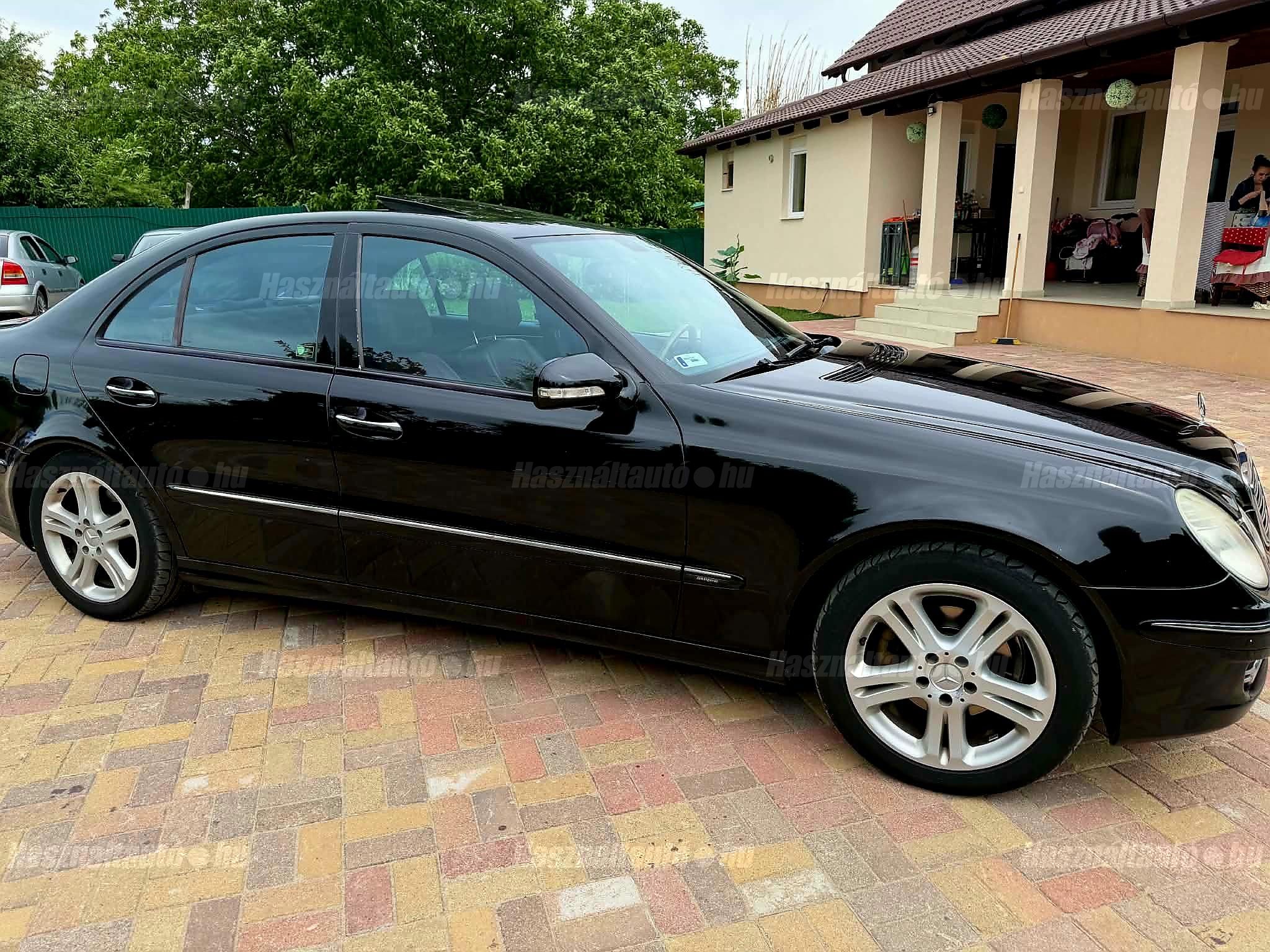 MERCEDES-BENZ E 320 2007/3 - 1