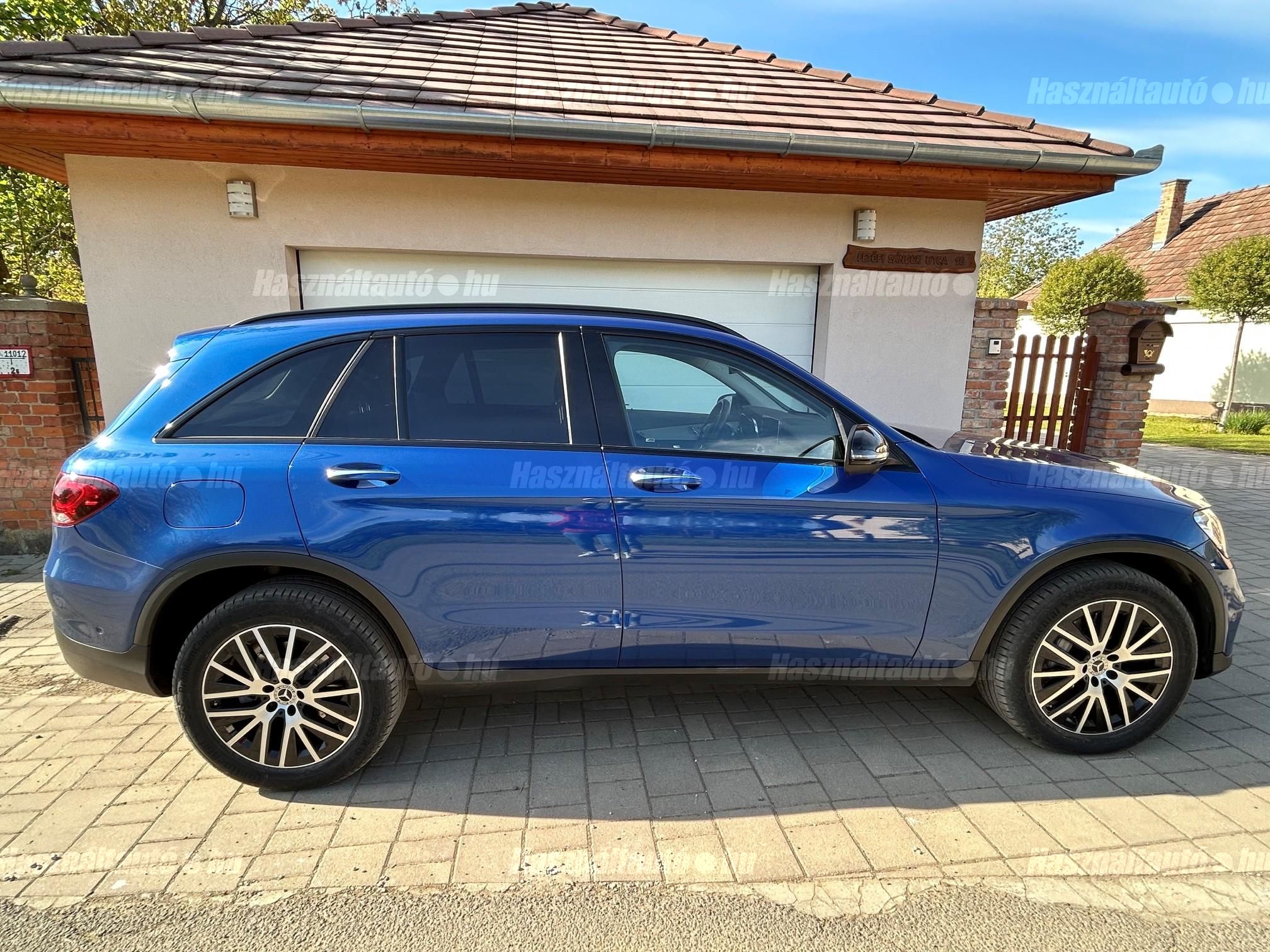 MERCEDES-BENZ GLC 300 2022/3 - 1