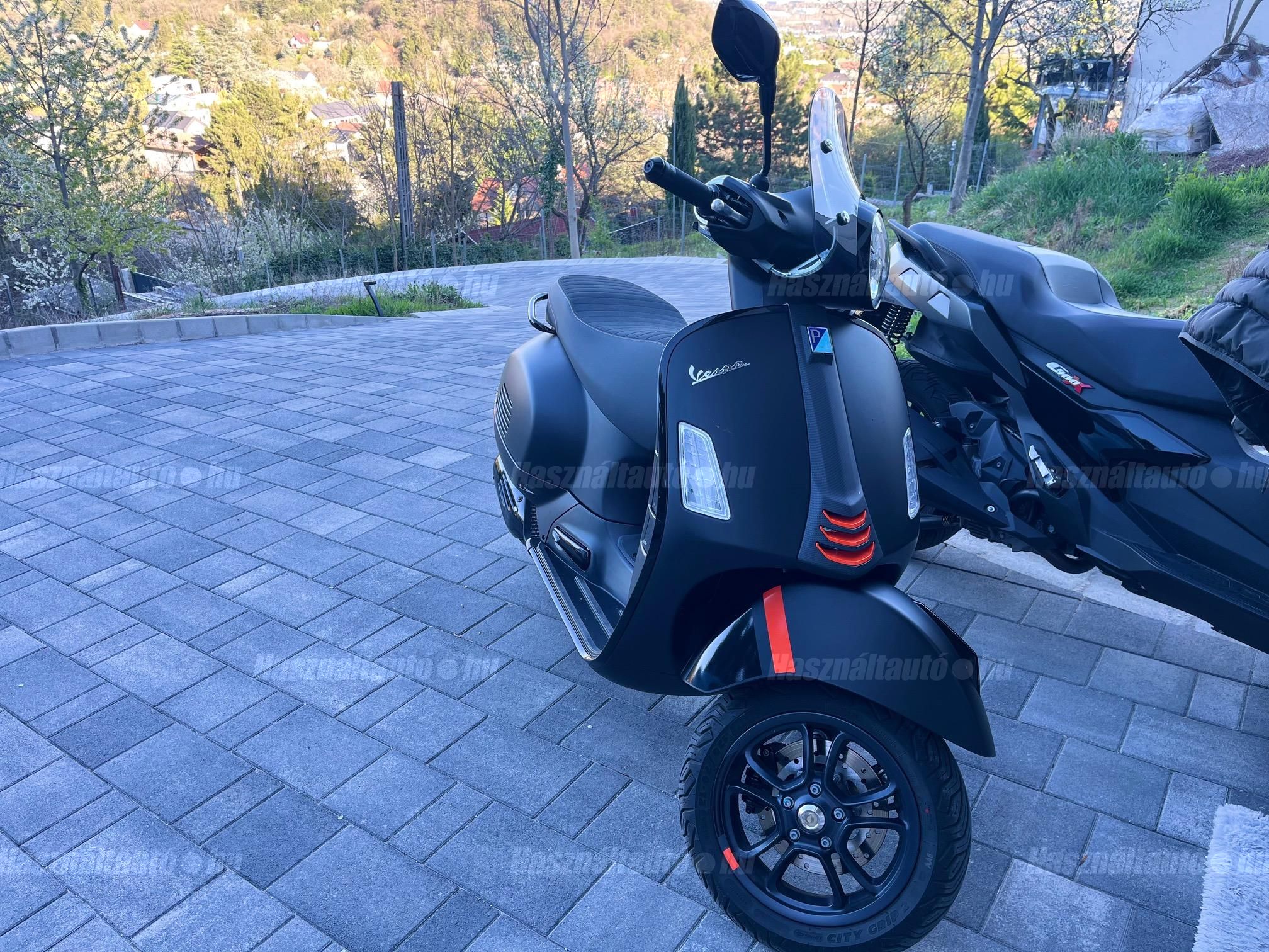 VESPA GTS 2023 - 1