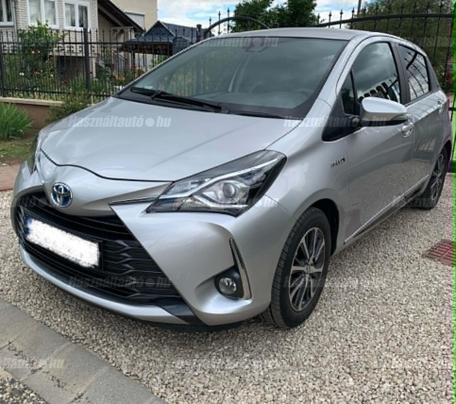 TOYOTA YARIS 2020/8 - 1