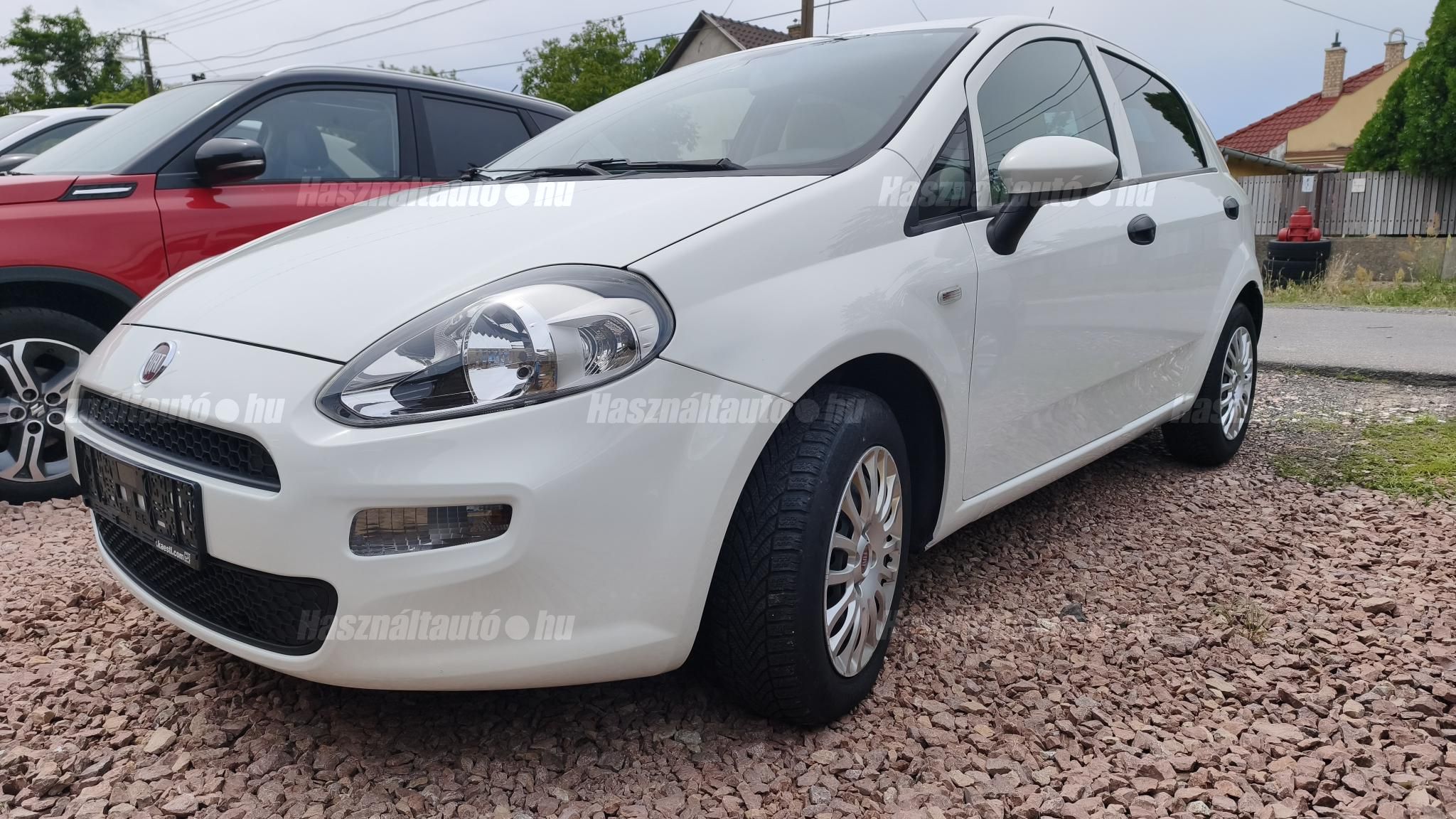 FIAT PUNTO 2016/12 - 1