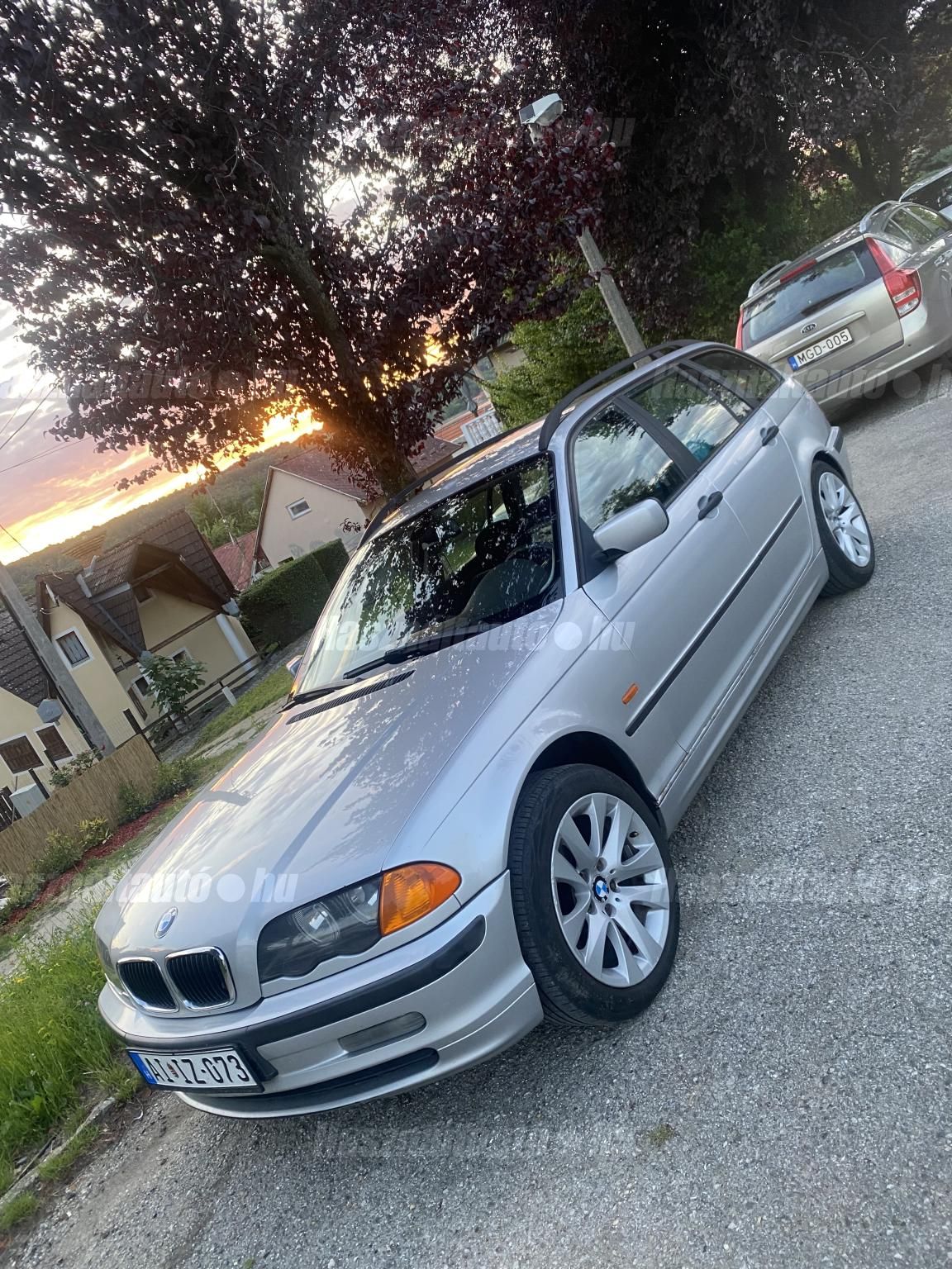 BMW 320 2000/1 - 1