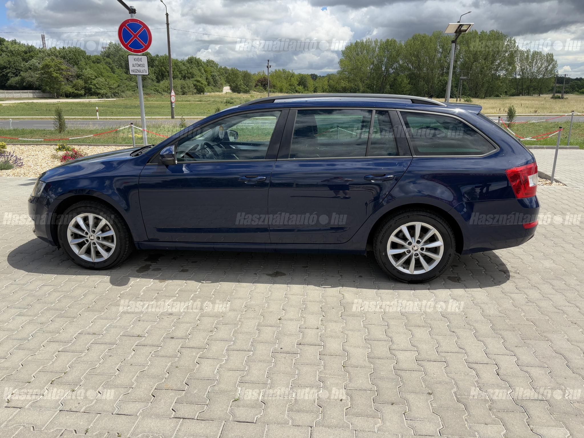 SKODA OCTAVIA 2015/7 - 1