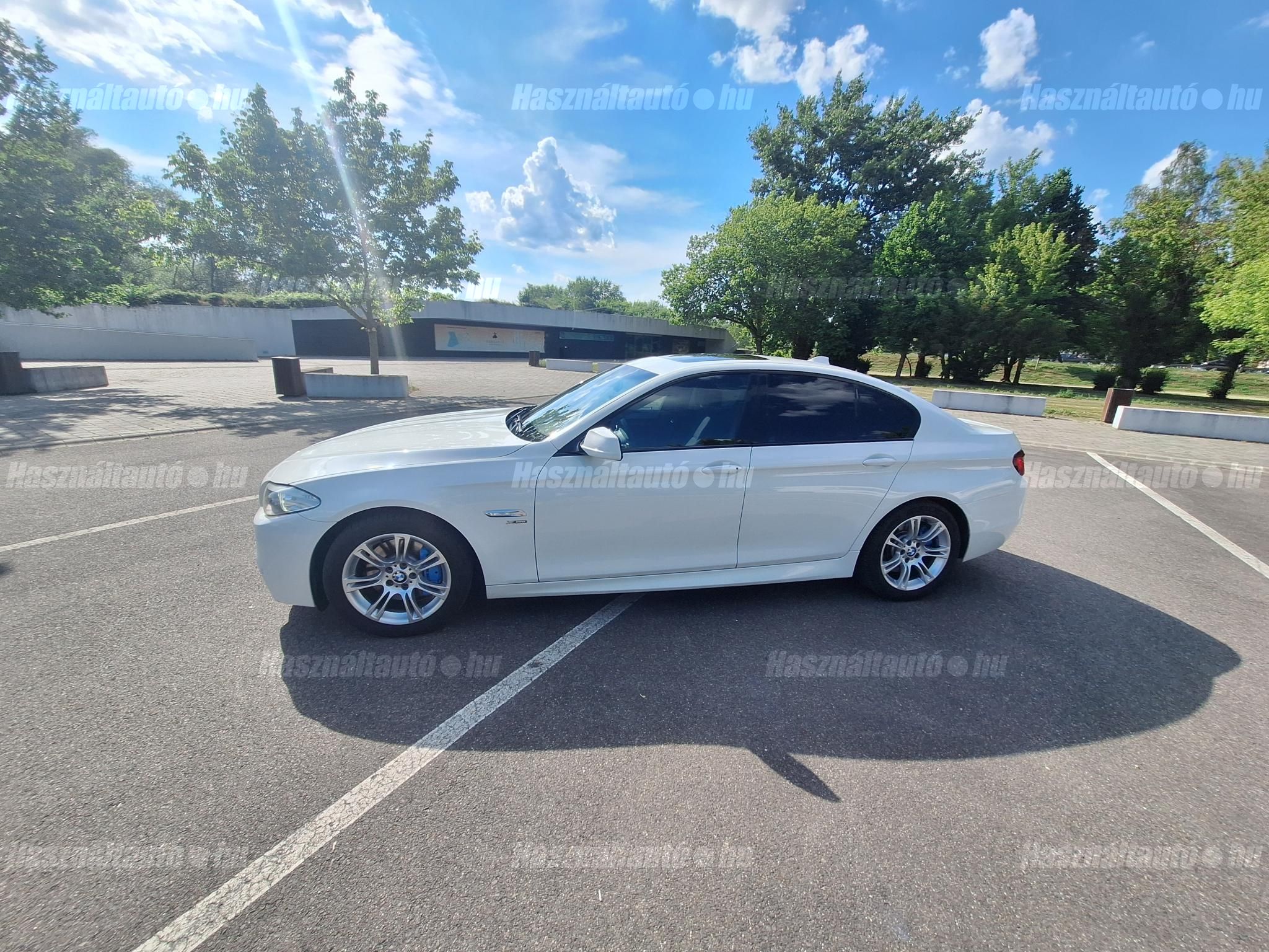 BMW 530 2011/5 - 1