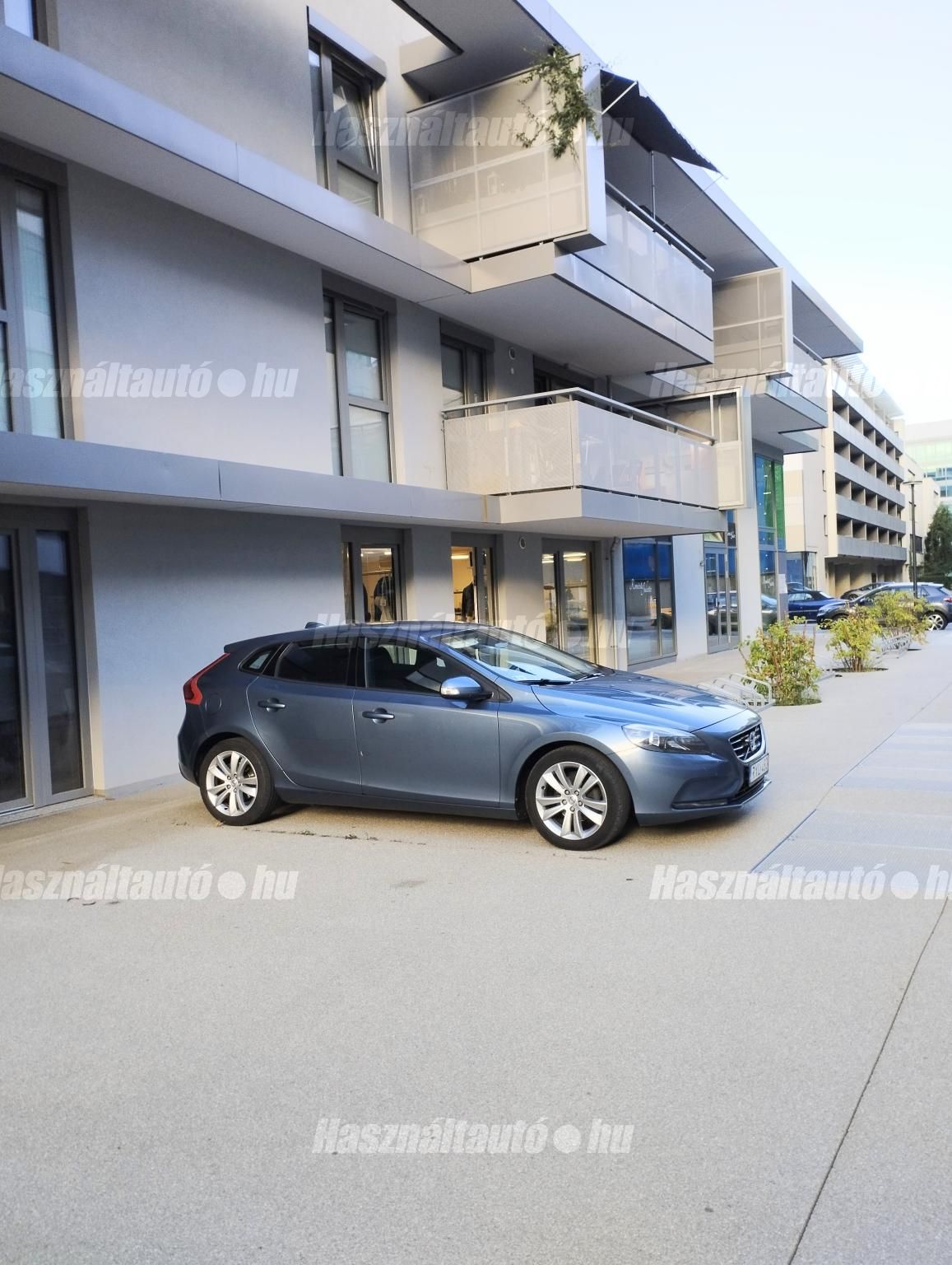 VOLVO V40 2014/3 - 1