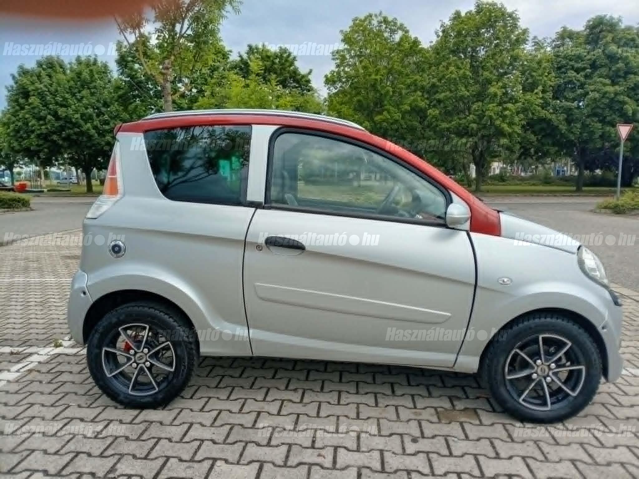 MICROCAR MGO 2011/7 - 1