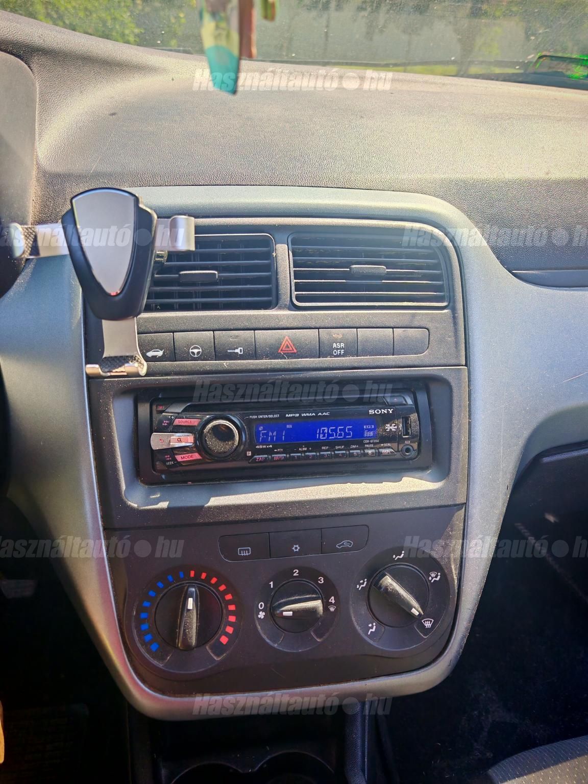 FIAT GRANDE PUNTO 2010/9 - 1