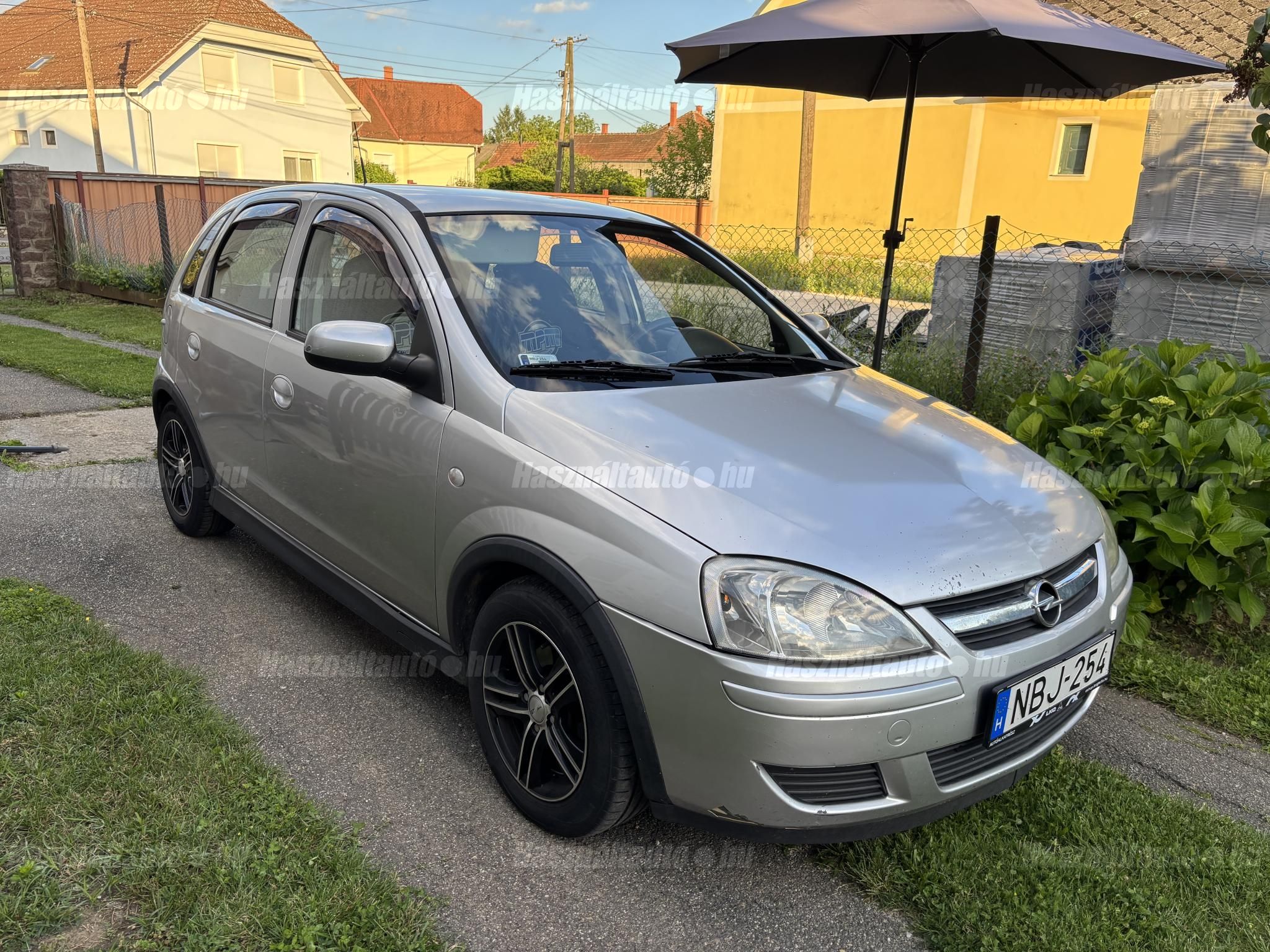 OPEL CORSA C 2003/9 - 1