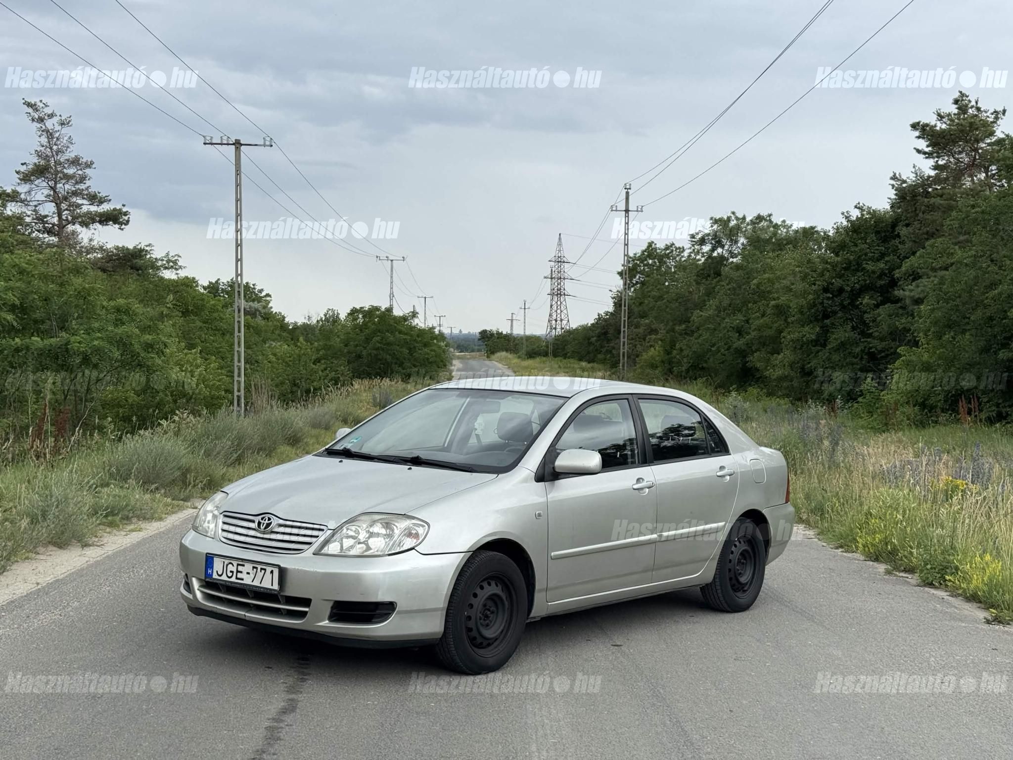 TOYOTA COROLLA 2004/8 - 1