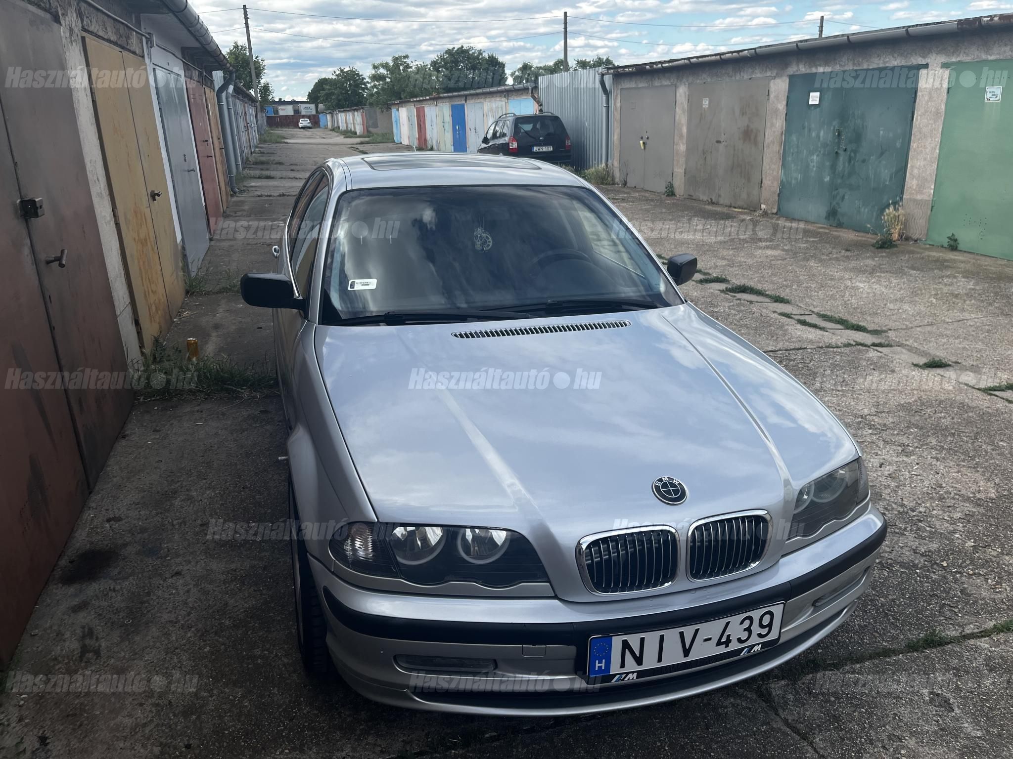 BMW 320 1999/12 - 1
