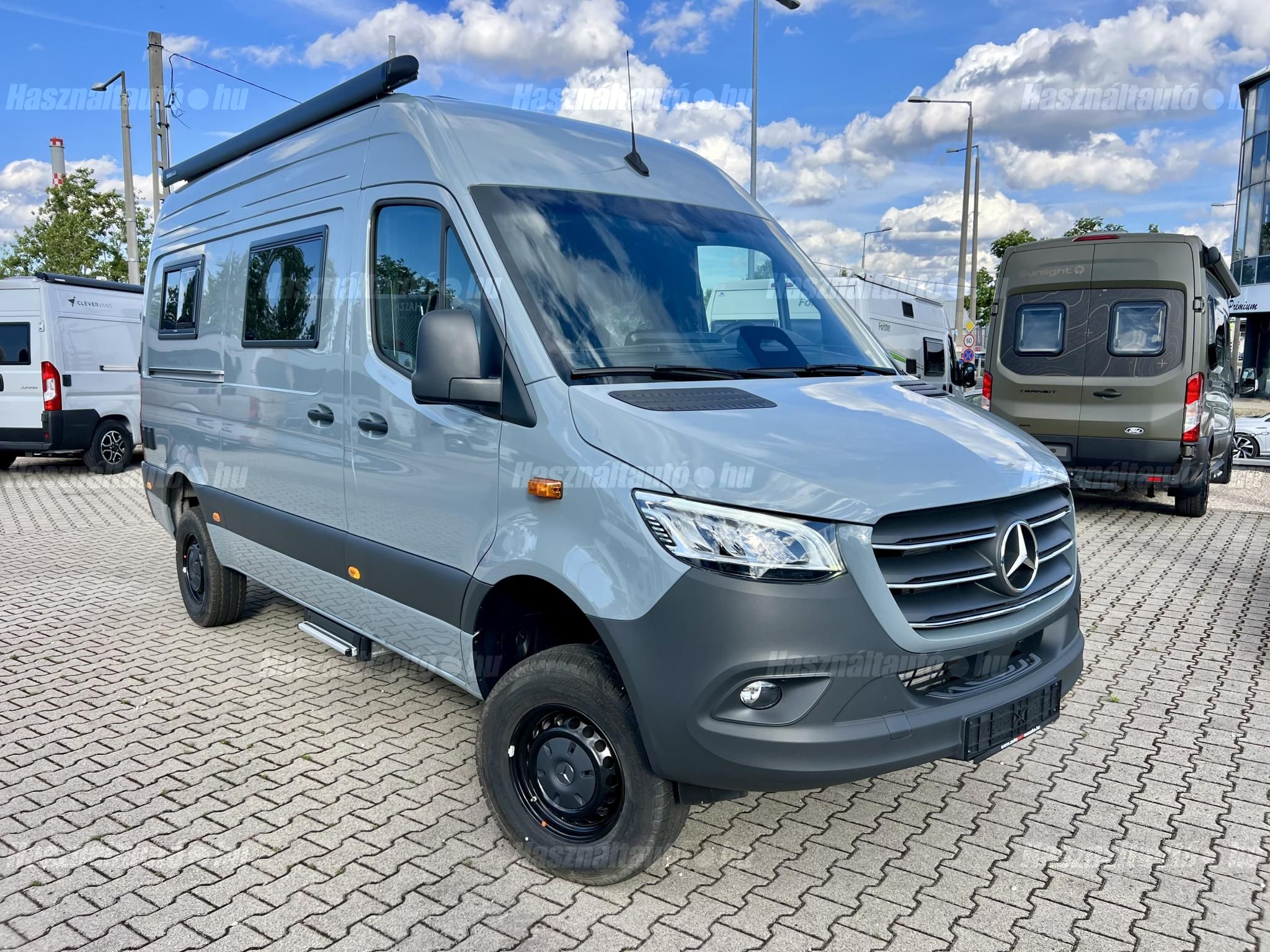 MERCEDES-BENZ 2026 - 1