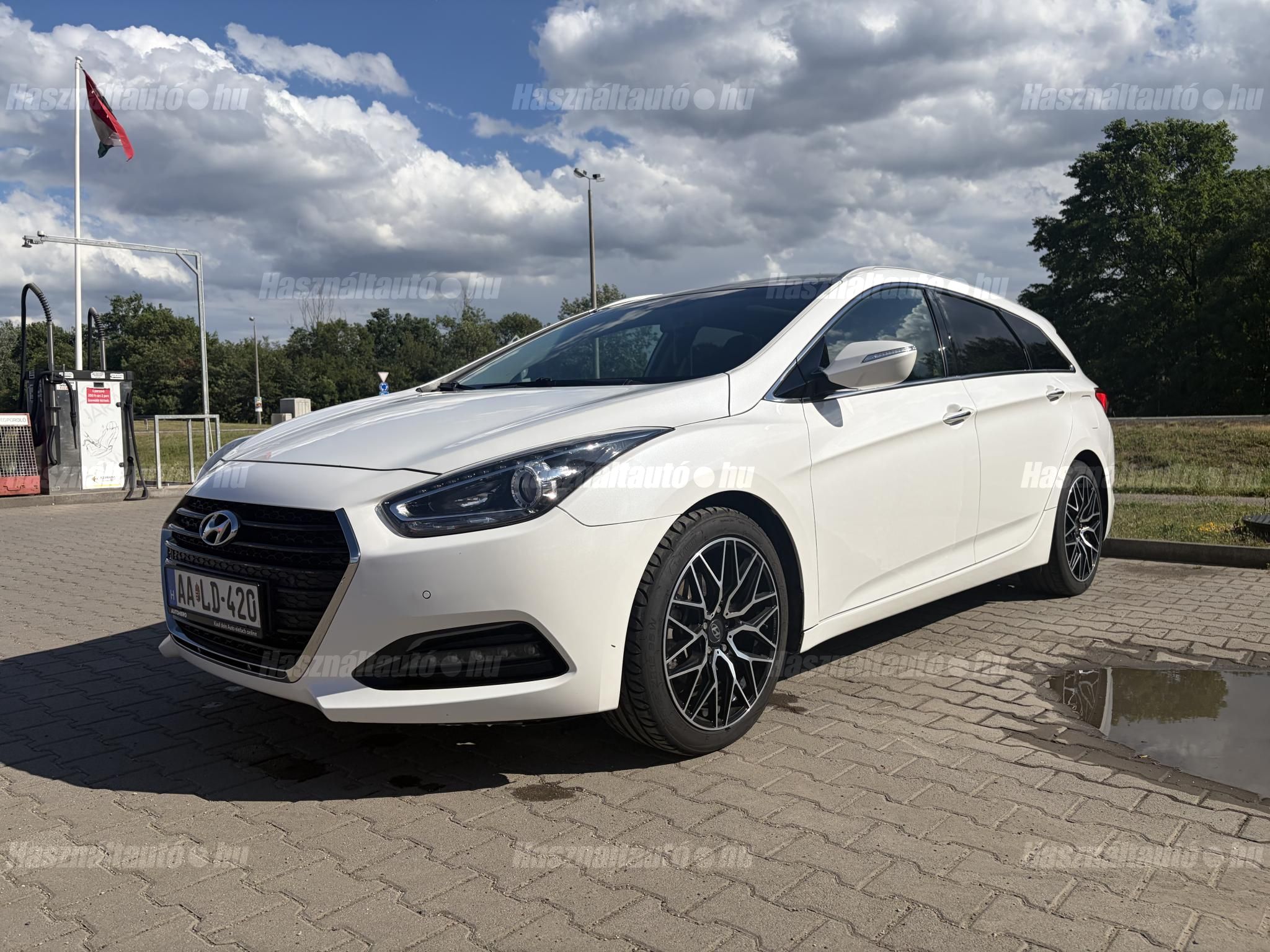 HYUNDAI I40 2016/5 - 1