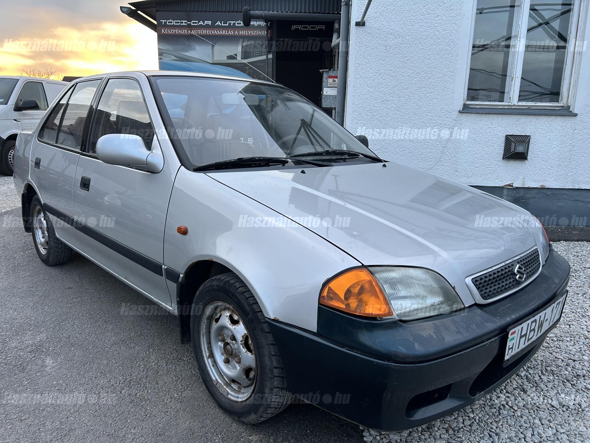 SUZUKI SWIFT 1999/11 - 1
