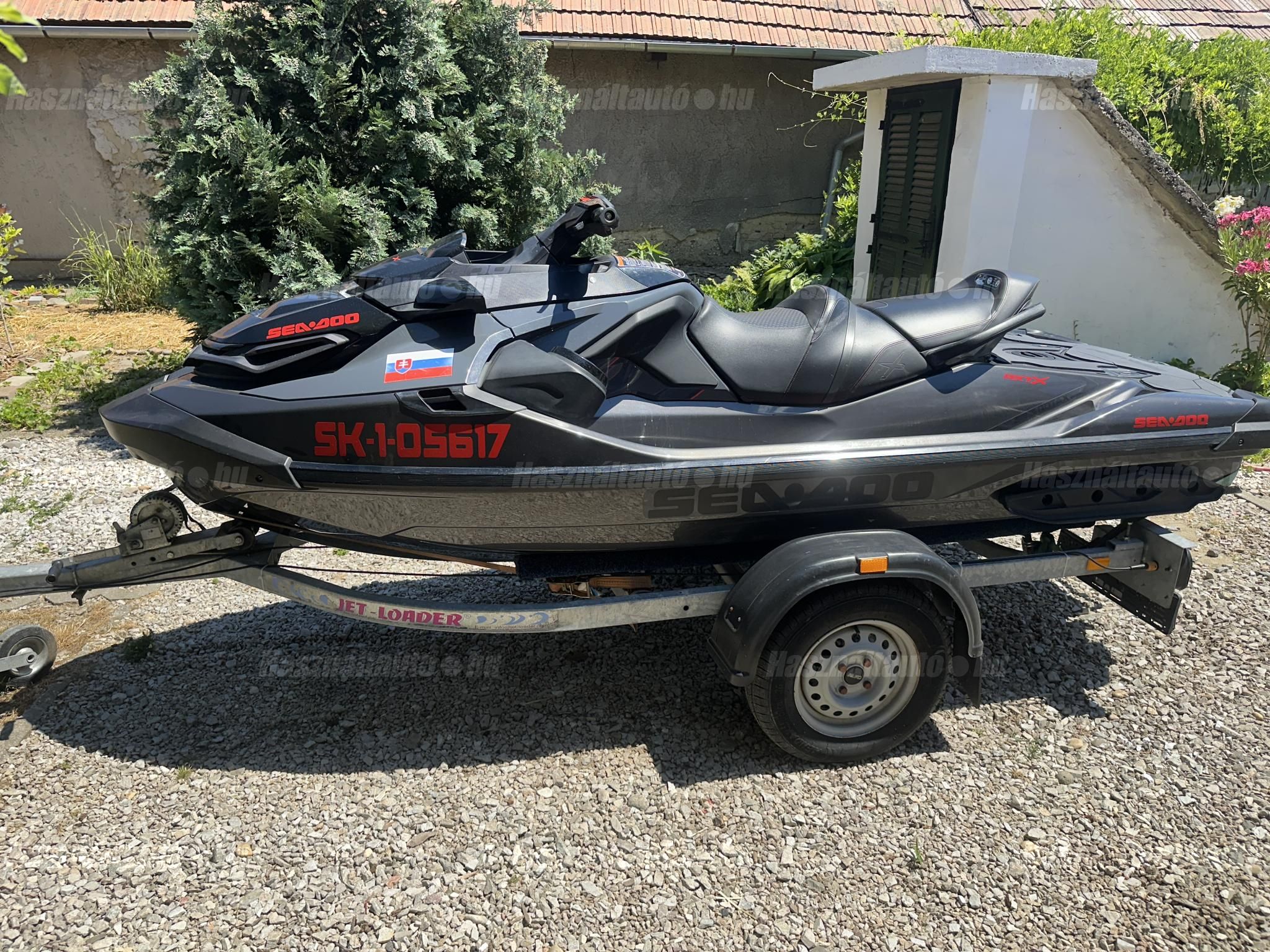 SEA-DOO 2022/8 - 1
