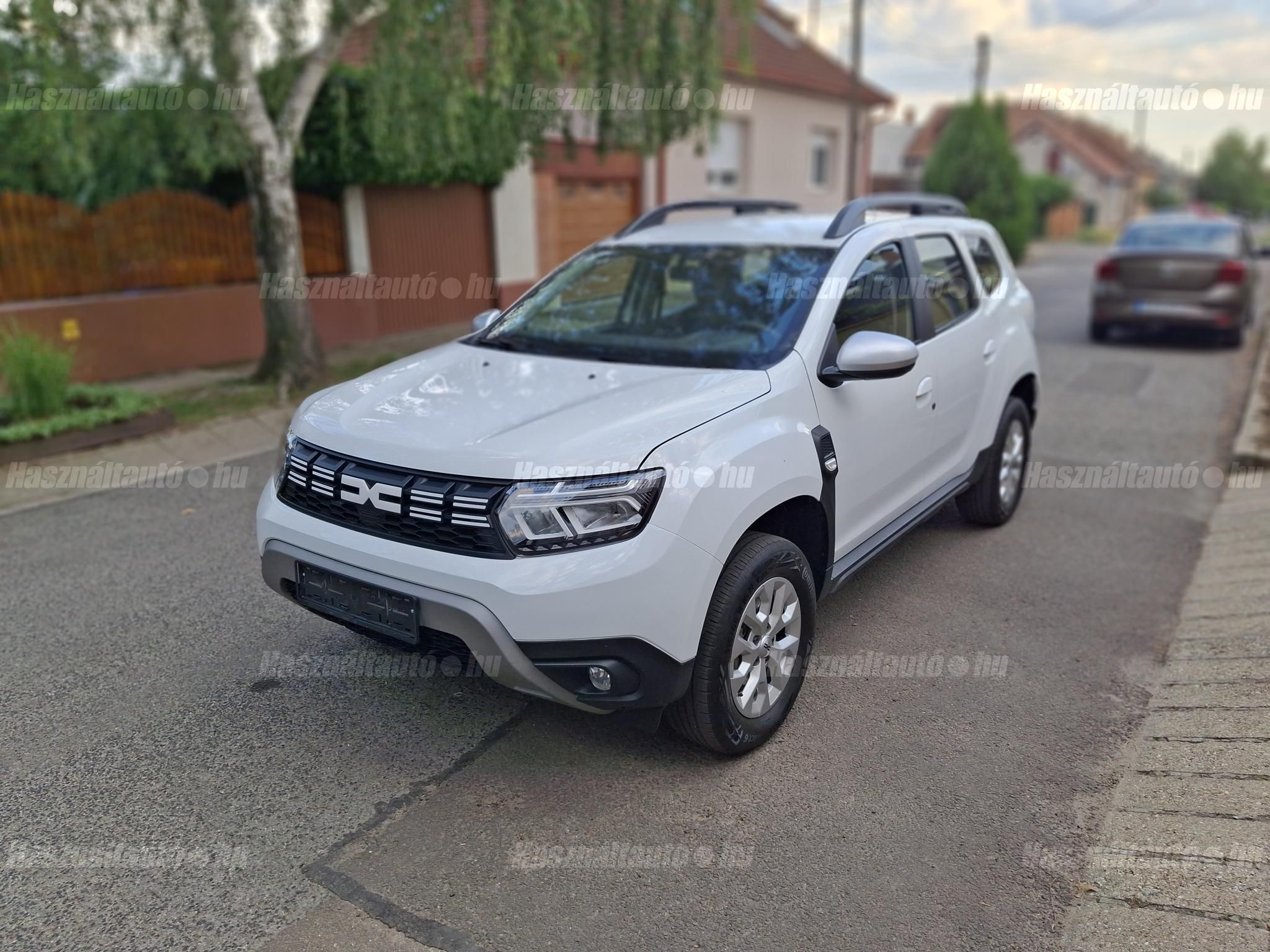 DACIA DUSTER 2023/9 - 1