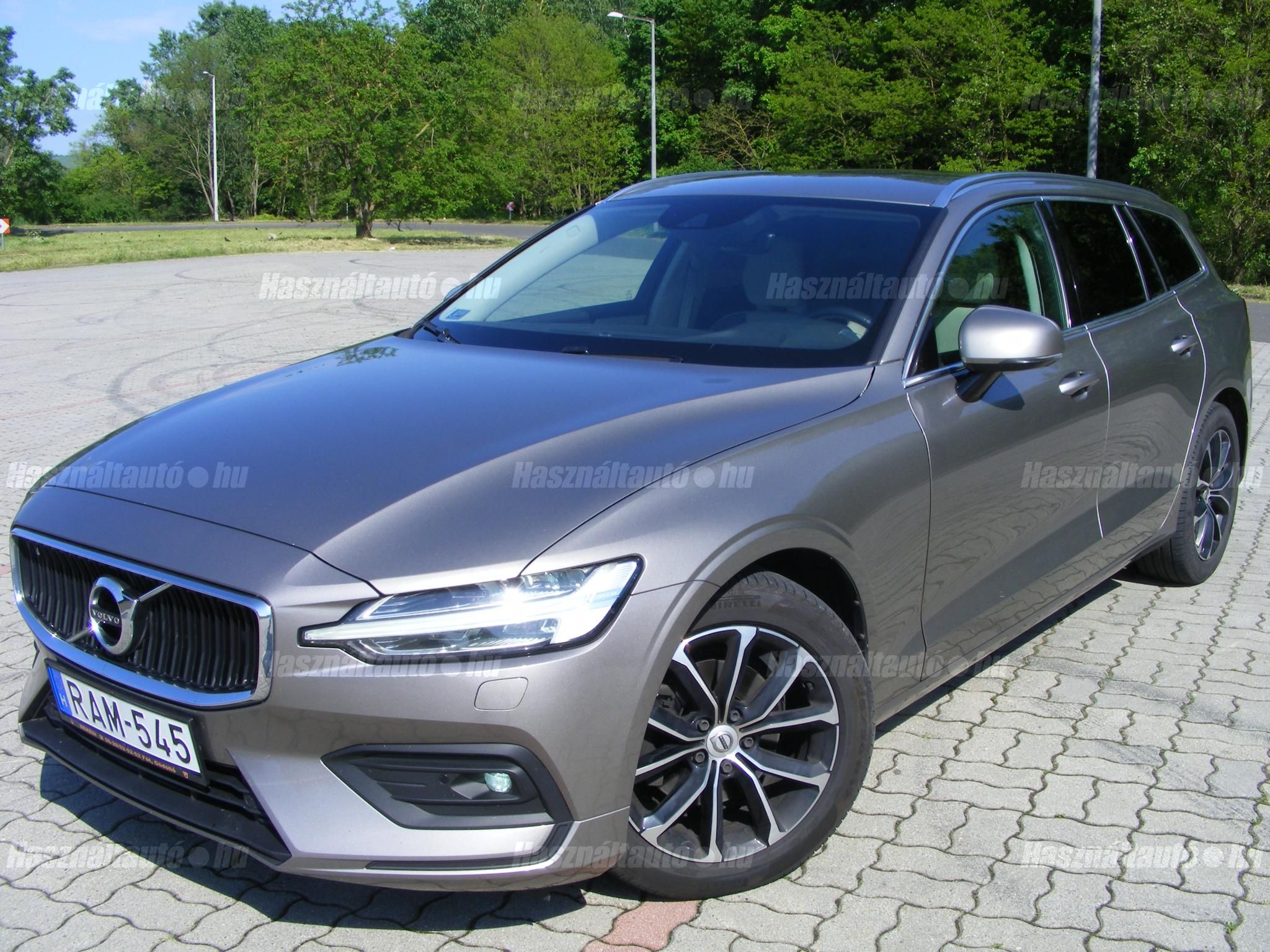 VOLVO V60 2018/8 - 1