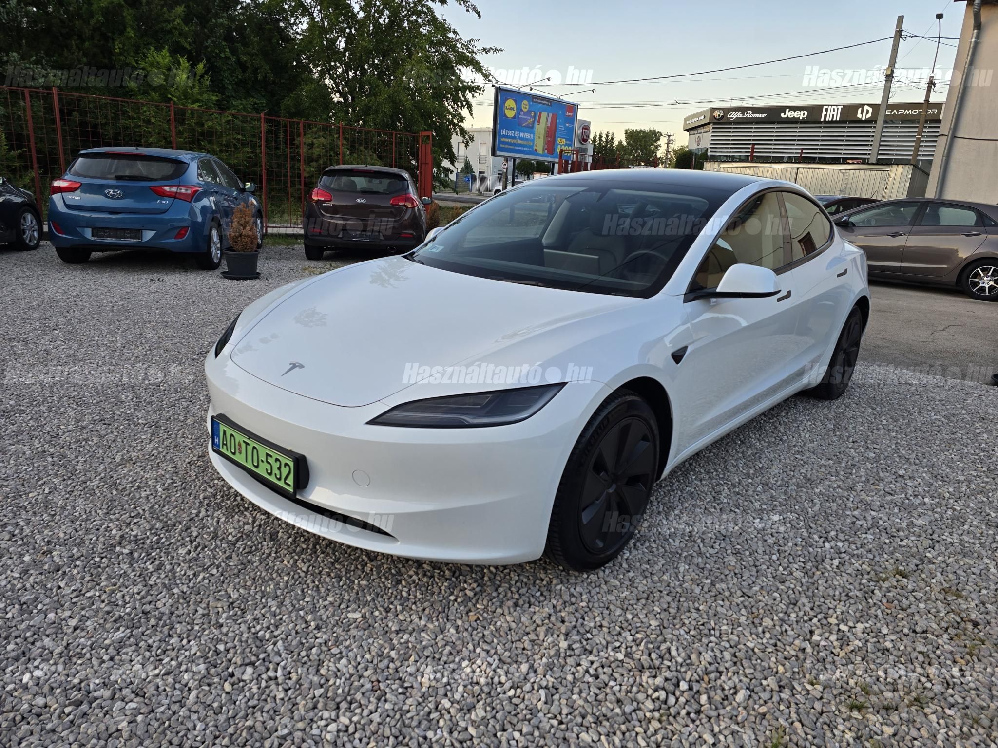 TESLA MODEL 3 2024/2 - 1