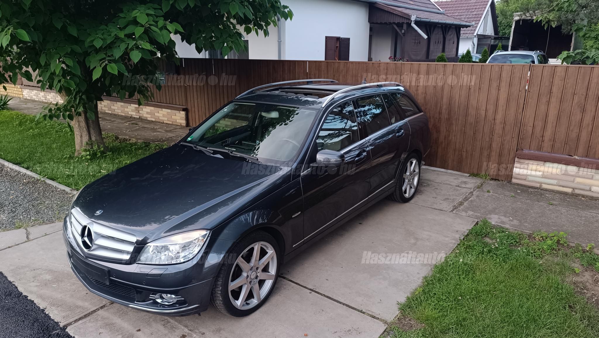 MERCEDES-BENZ C 300 2009/10 - 1