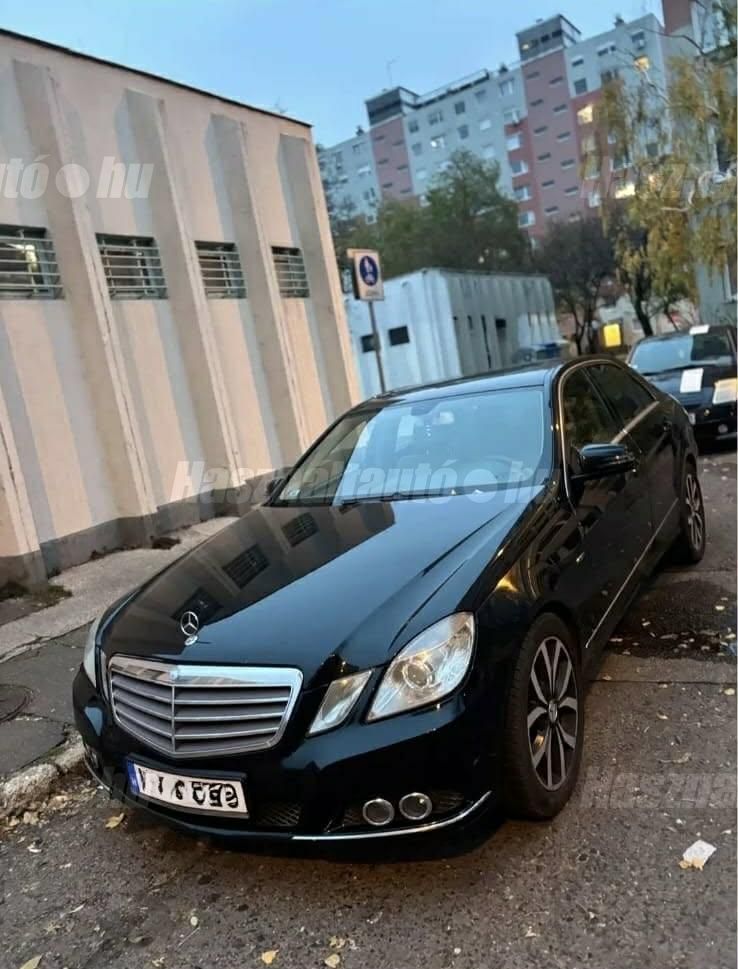 MERCEDES-BENZ E 220 2011/11 - 1
