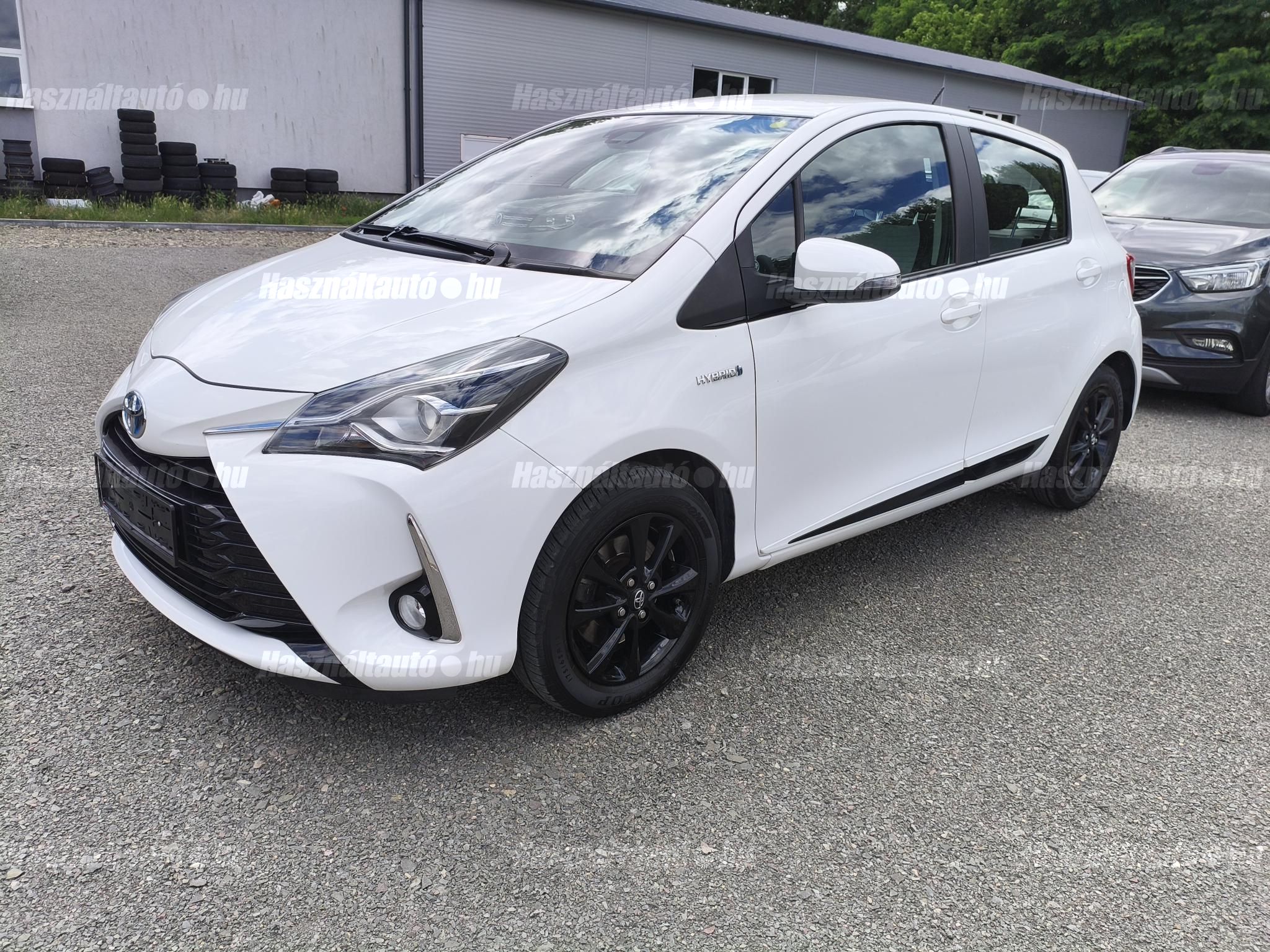 TOYOTA YARIS 2017/11 - 1