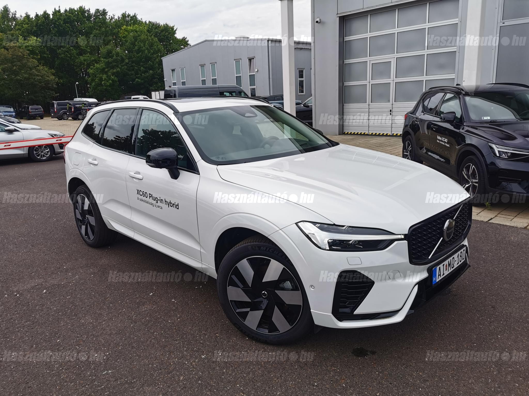 VOLVO XC60 2025 - 1