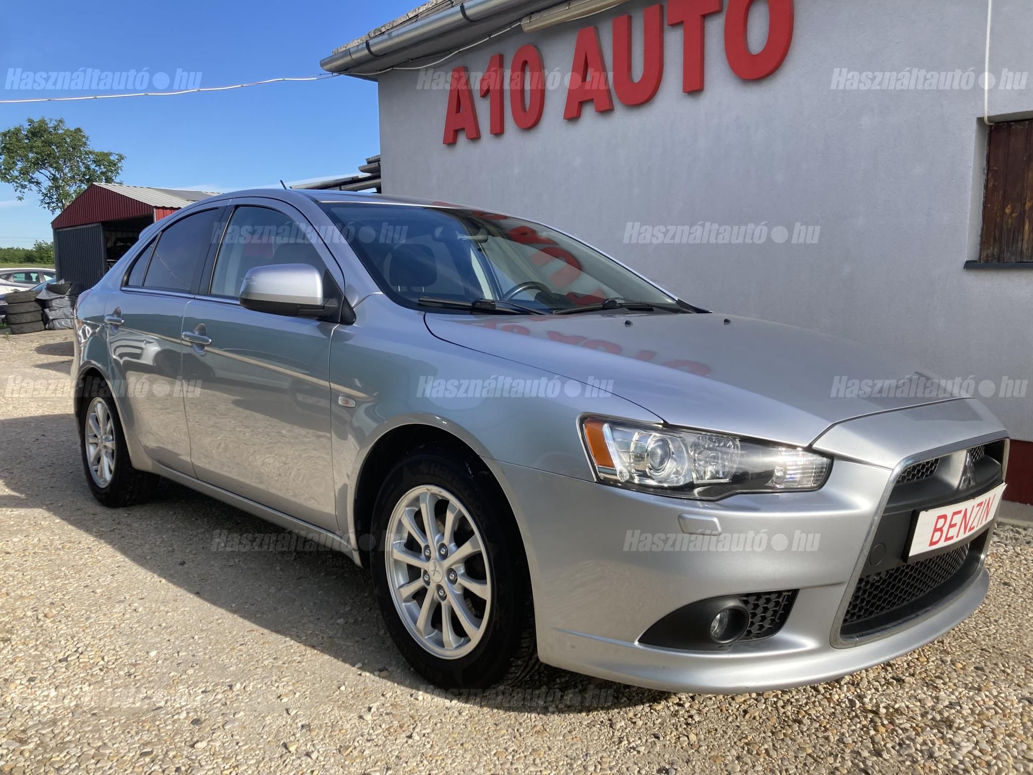 MITSUBISHI LANCER 2010/11 - 1