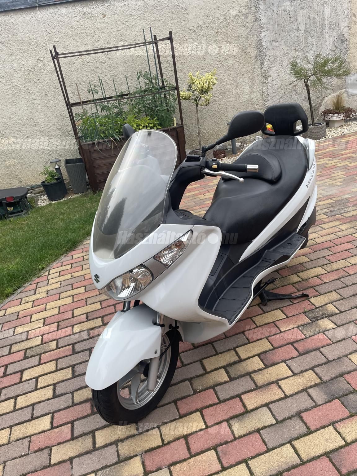 SUZUKI UH 2009 - 1